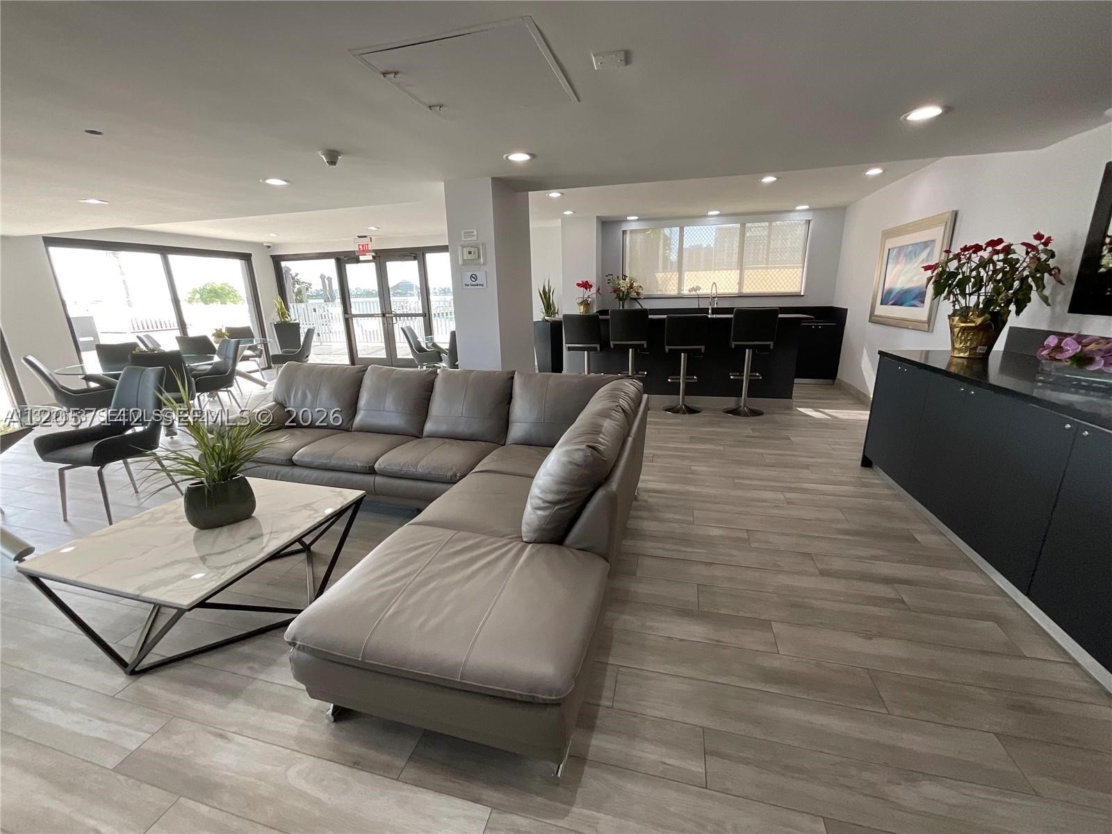 200 SE 15th Rd #7H, Miami FL 33129