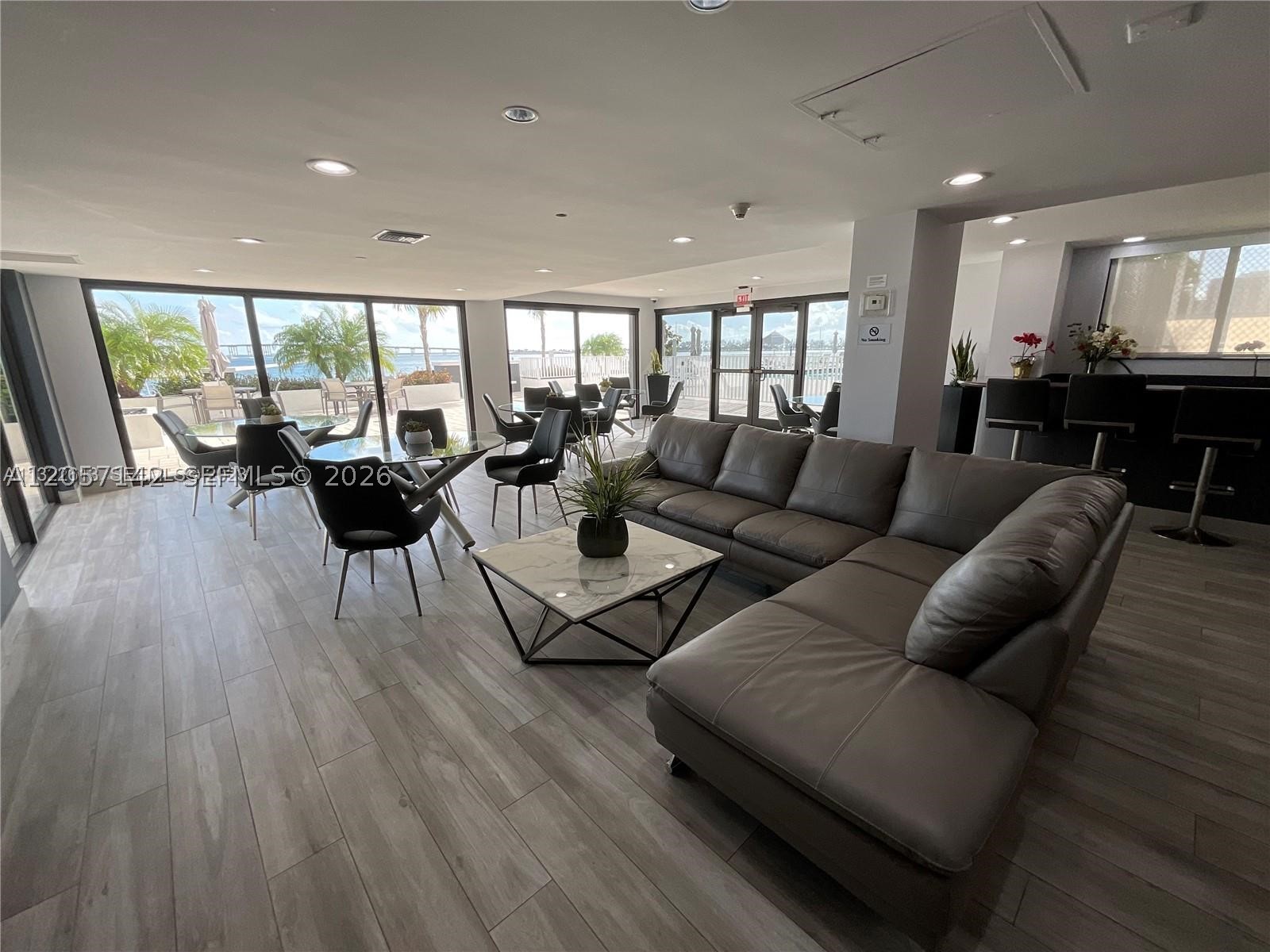 200 SE 15th Rd #7H, Miami FL 33129