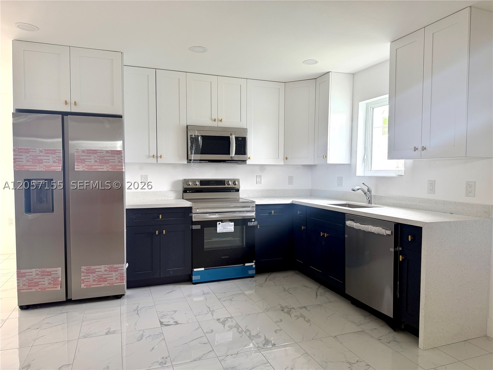 1629 NW 40th St #1, Miami FL 33142