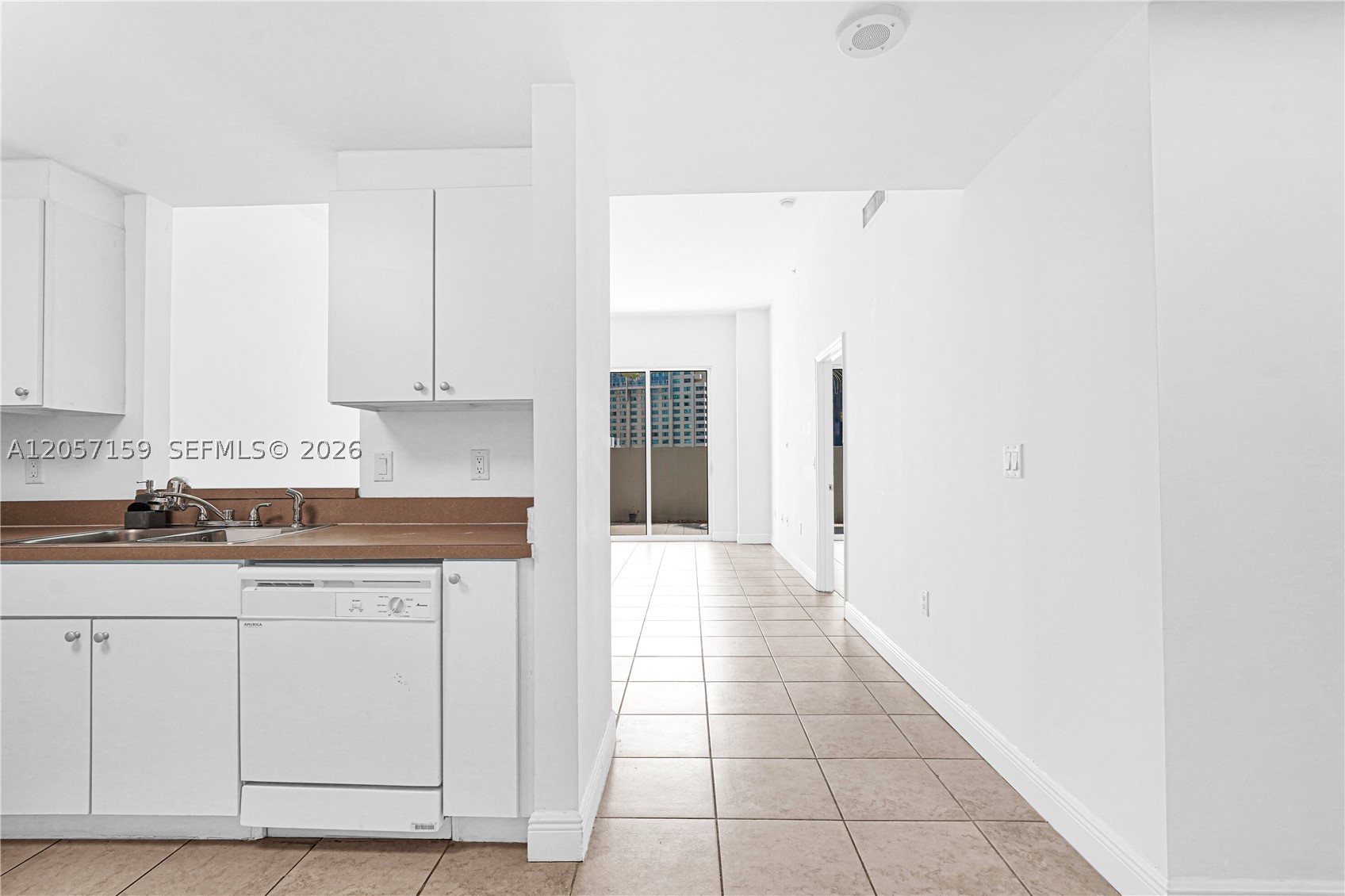 1250 S Miami Ave #812, Miami FL 33130