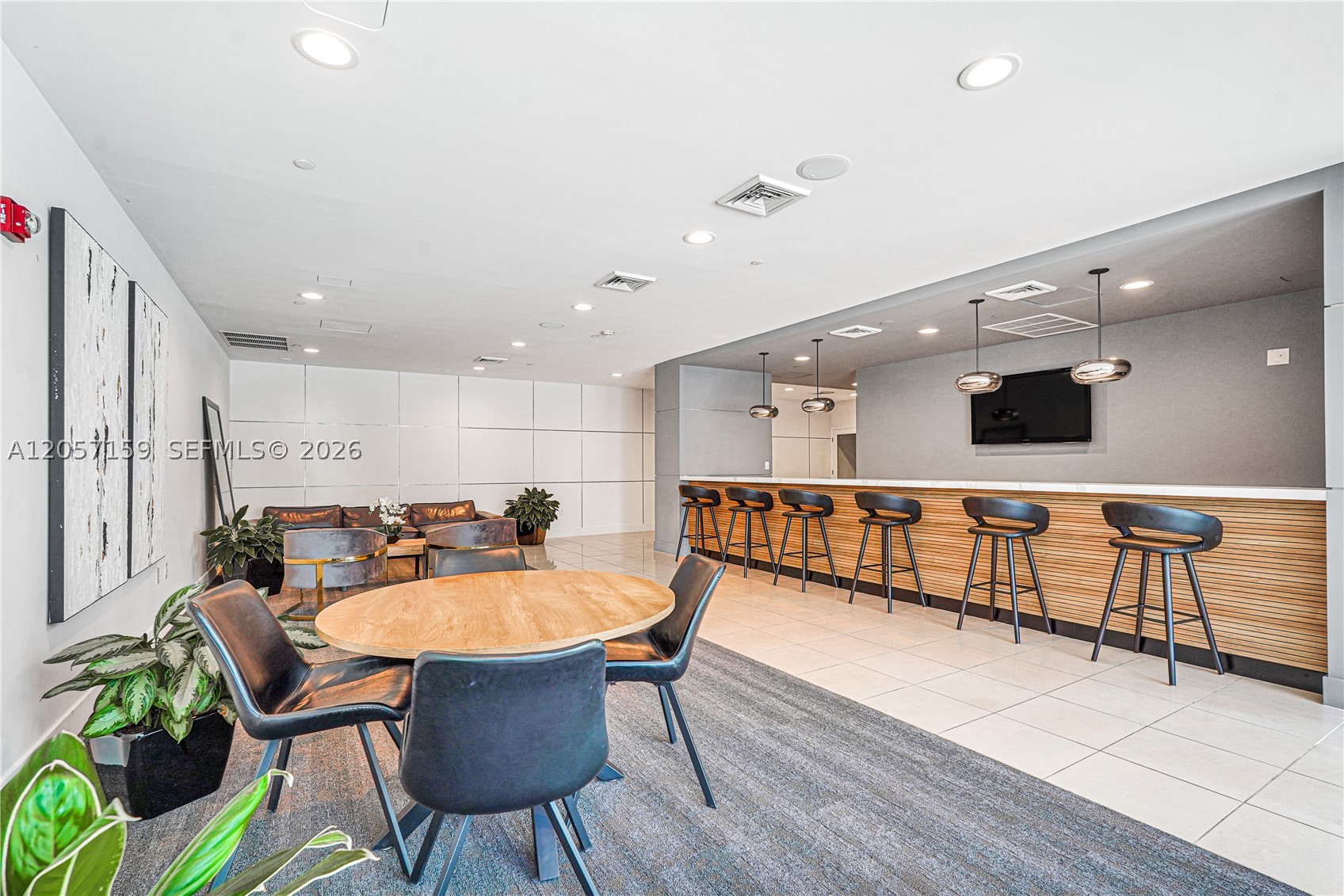 1250 S Miami Ave #812, Miami FL 33130