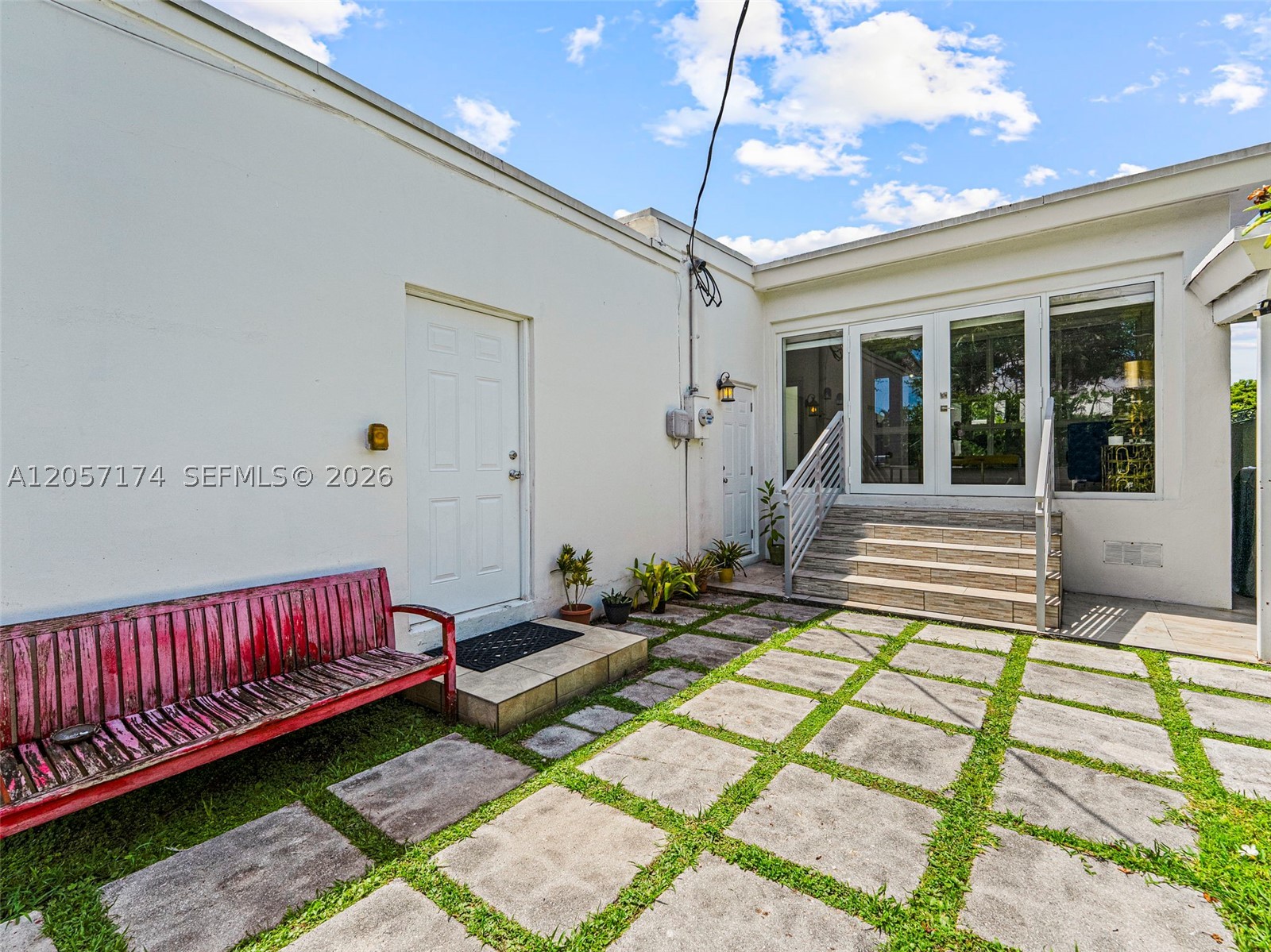 8651 SW 32nd Ter, Miami FL 33155