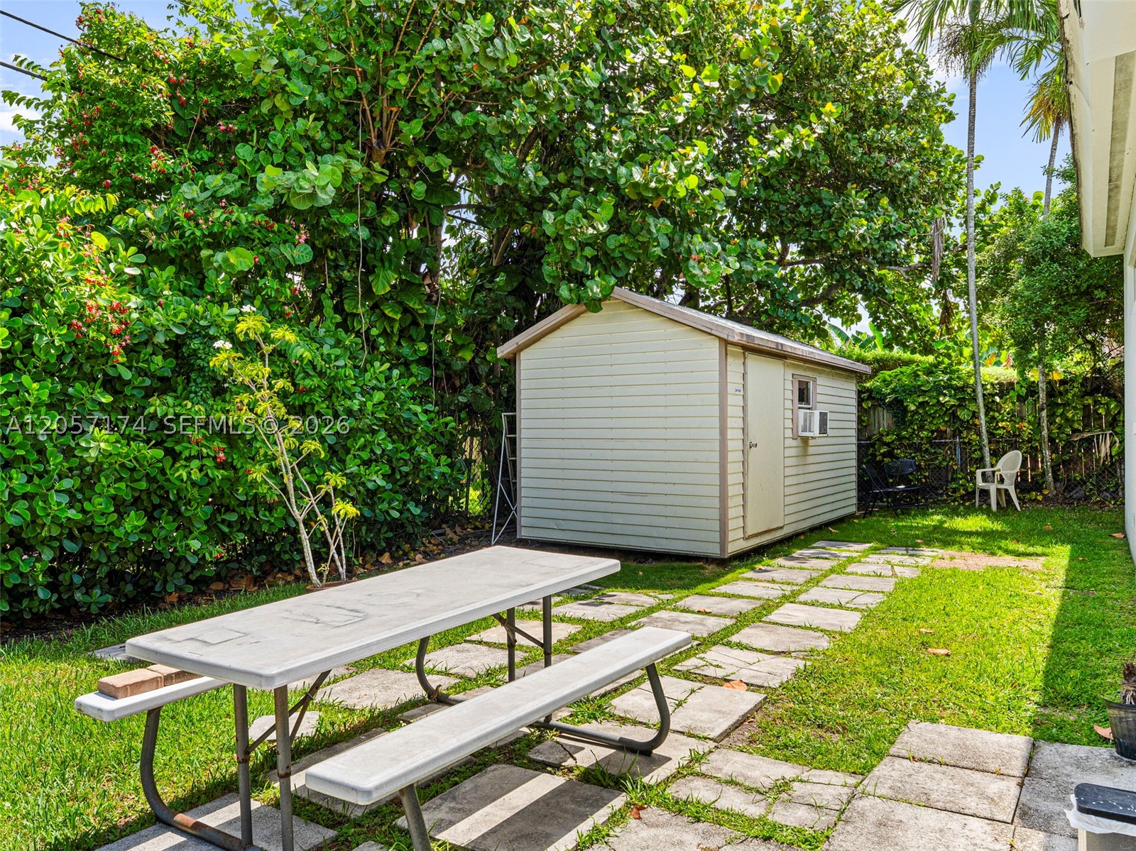 8651 SW 32nd Ter, Miami FL 33155