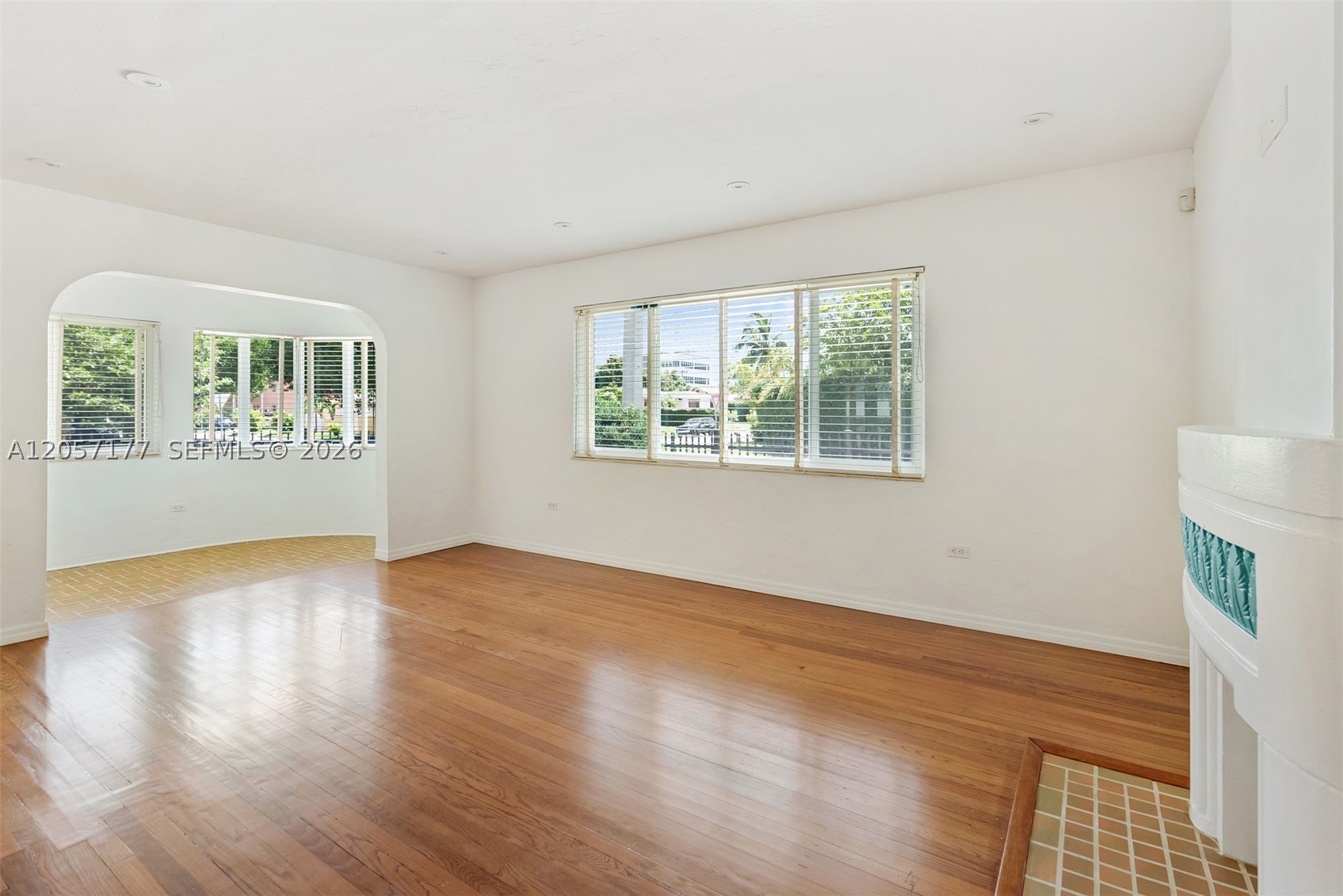 2240 SW 24th Ave, Miami FL 33145