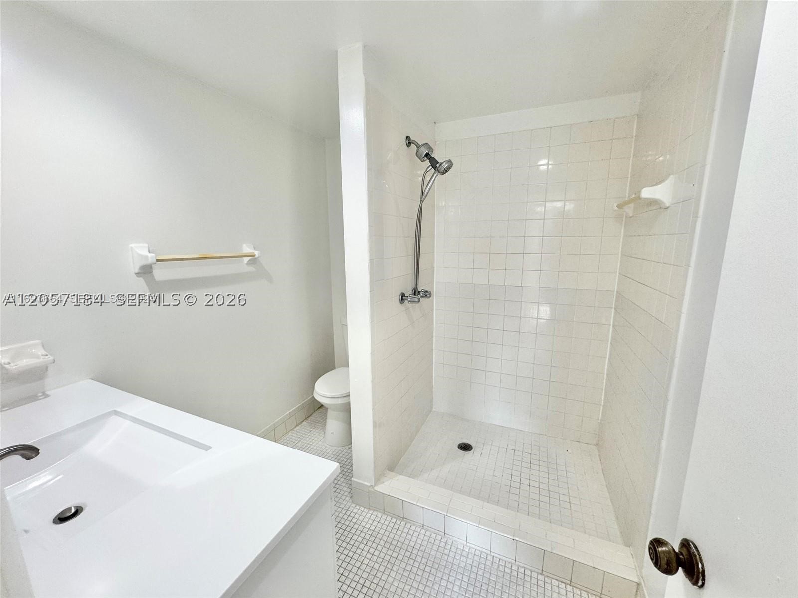 10090 NW 80th Ct #1542, Hialeah Gardens FL 33016