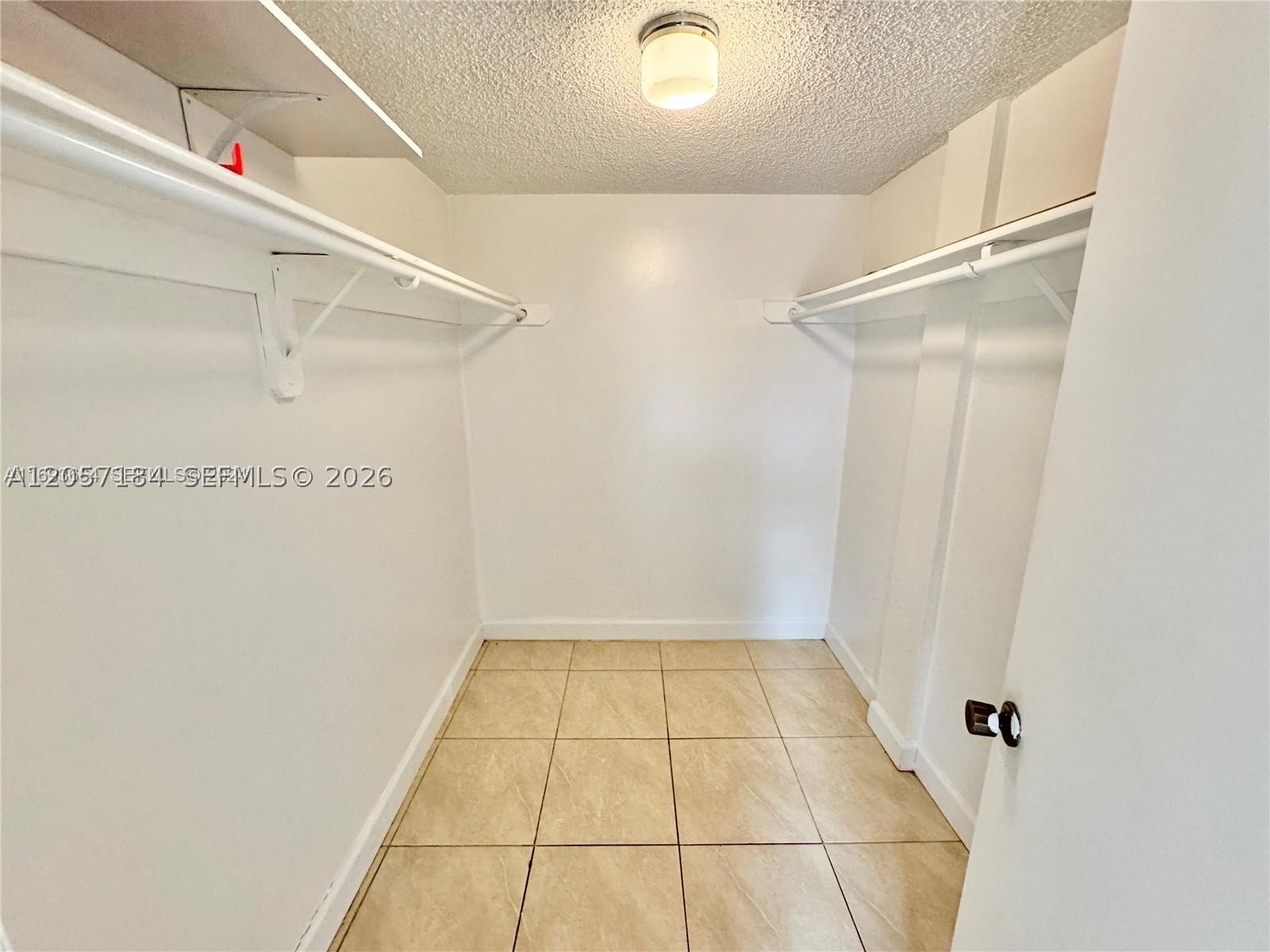 10090 NW 80th Ct #1542, Hialeah Gardens FL 33016