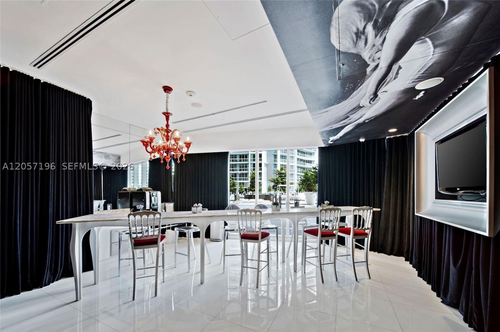 475 Brickell Ave #3411, Miami FL 33131