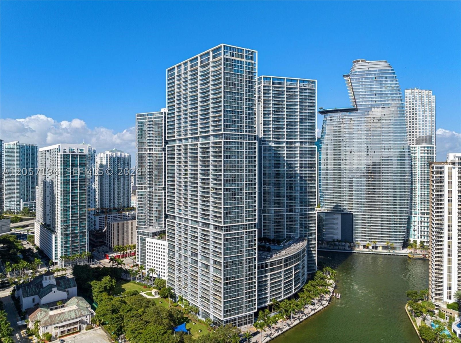 475 Brickell Ave #3411, Miami FL 33131