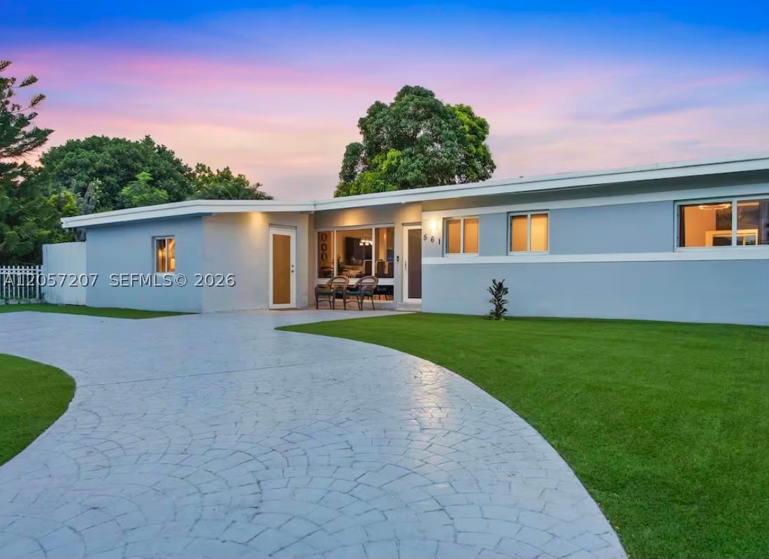 561 NE 172nd St, North Miami Beach FL 33162