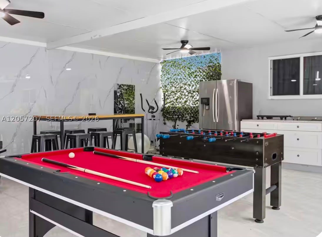 561 NE 172nd St, North Miami Beach FL 33162