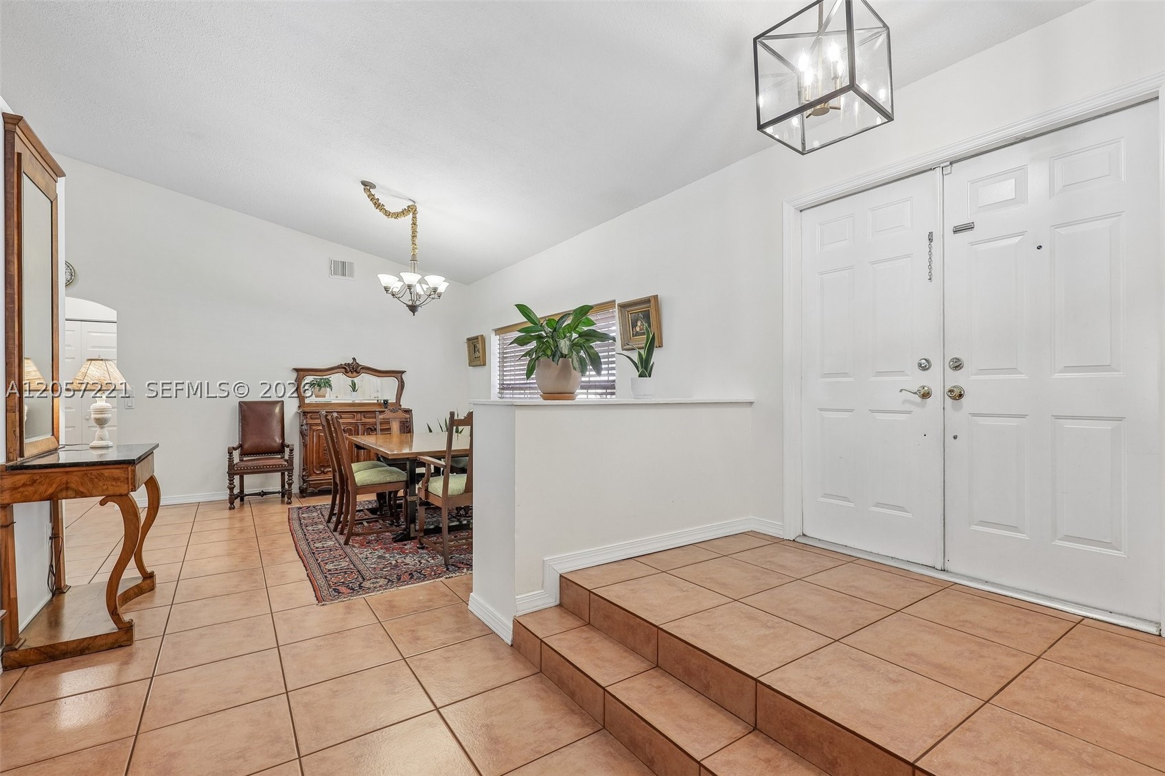 13100 NW 11th Dr, Sunrise FL 33323