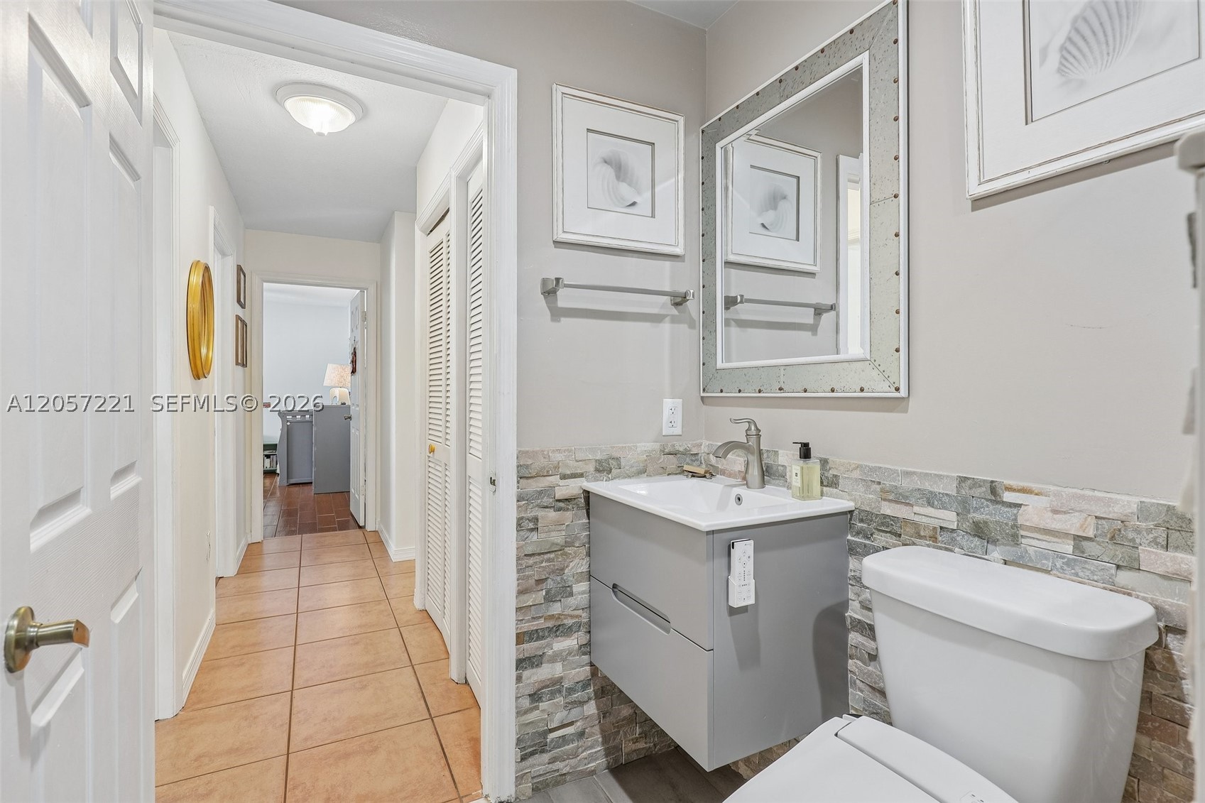 13100 NW 11th Dr, Sunrise FL 33323
