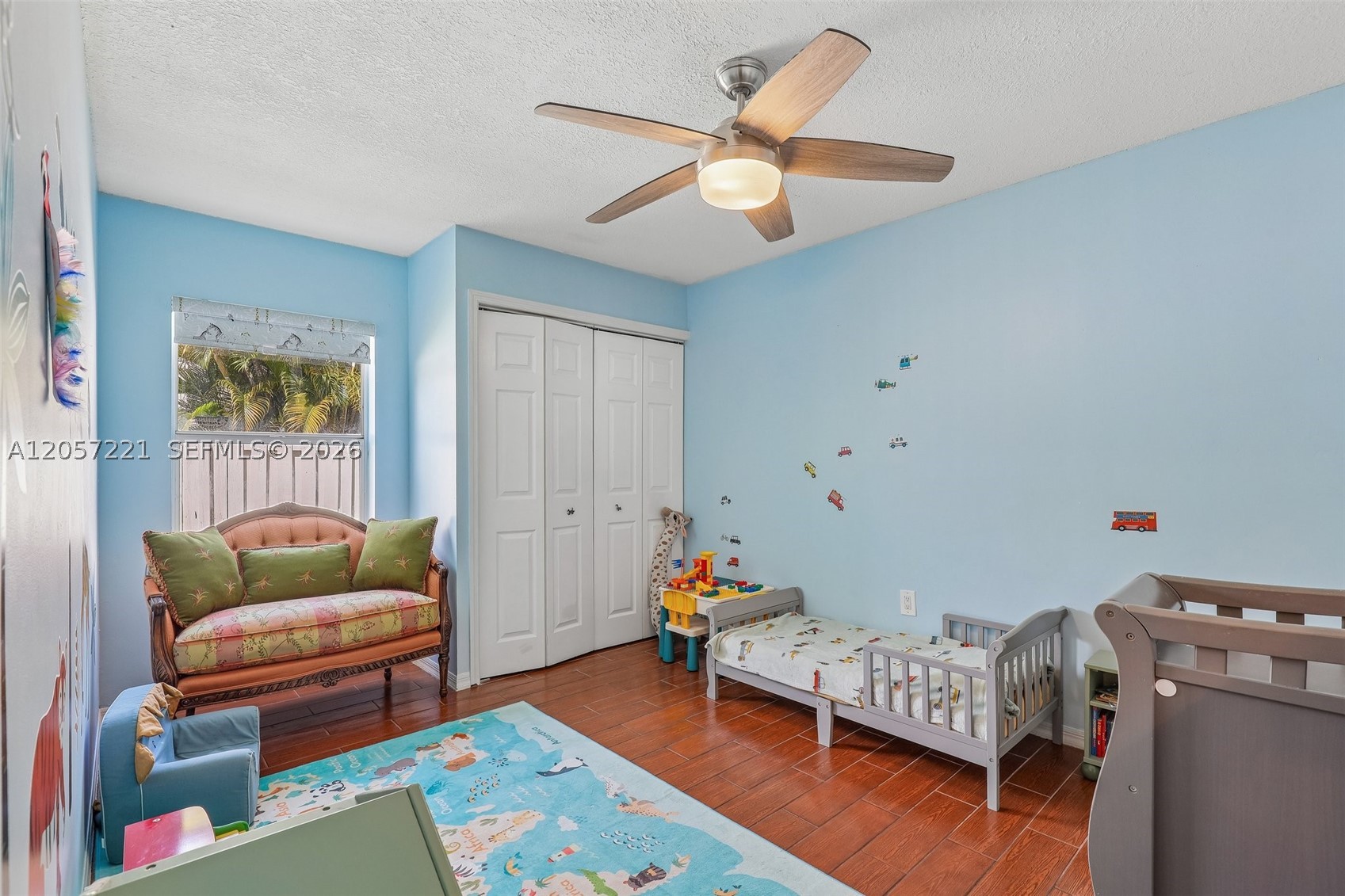 13100 NW 11th Dr, Sunrise FL 33323