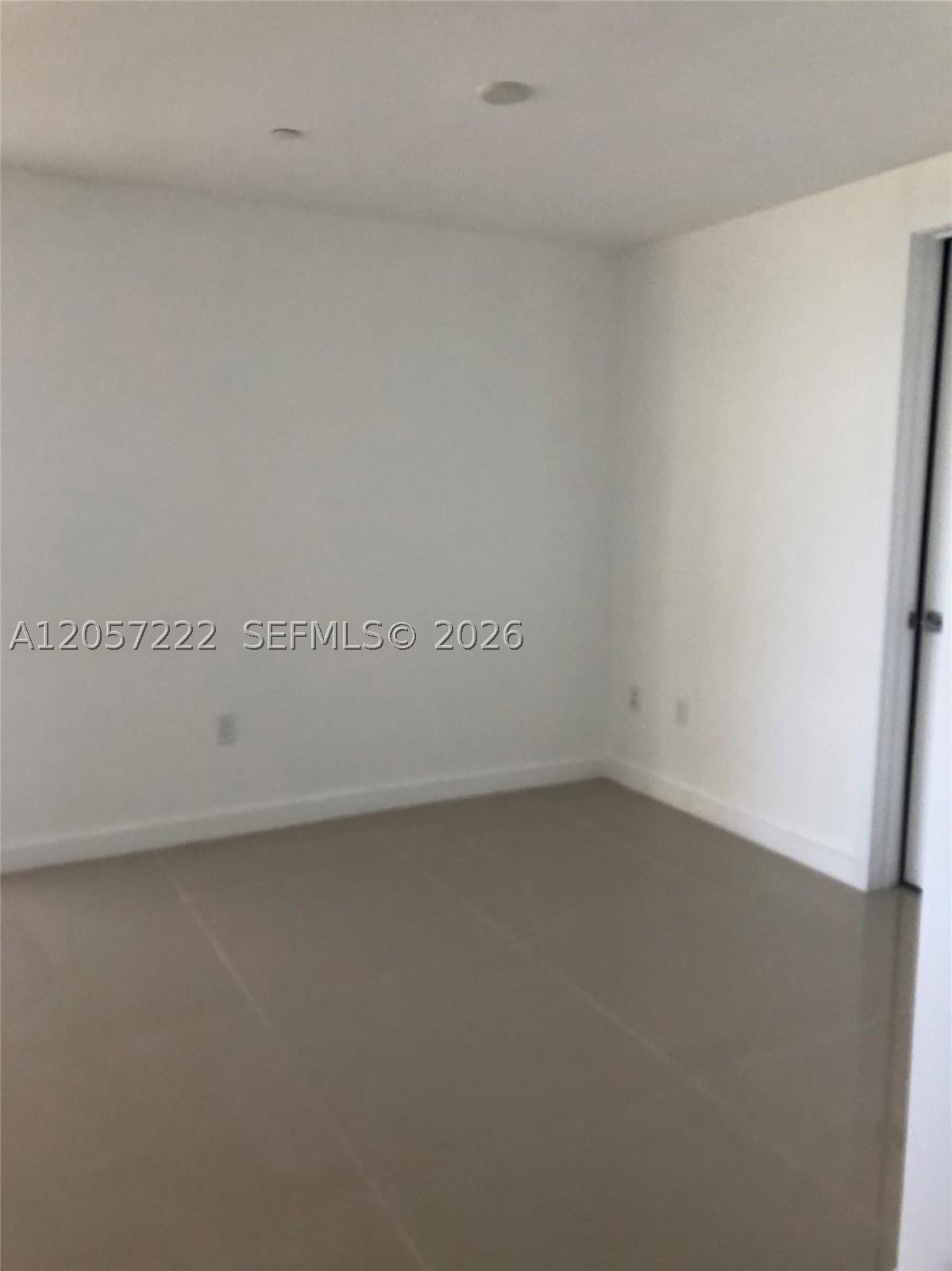488 NE 18th St #215, Miami FL 33132