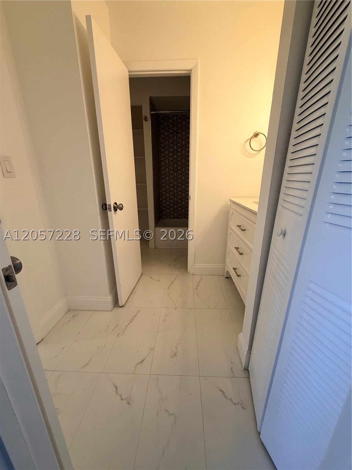 8187 NW 99 St #2265, Hialeah Gardens FL 33016