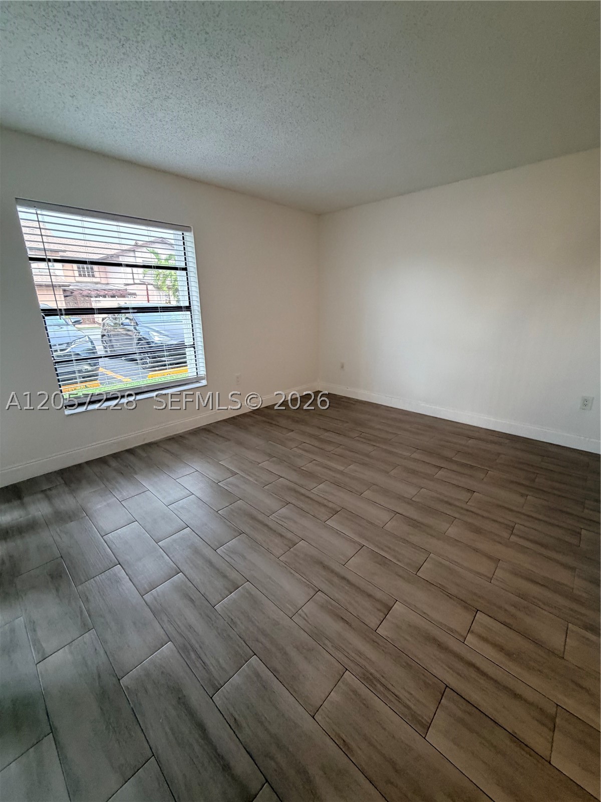 8187 NW 99 St #2265, Hialeah Gardens FL 33016