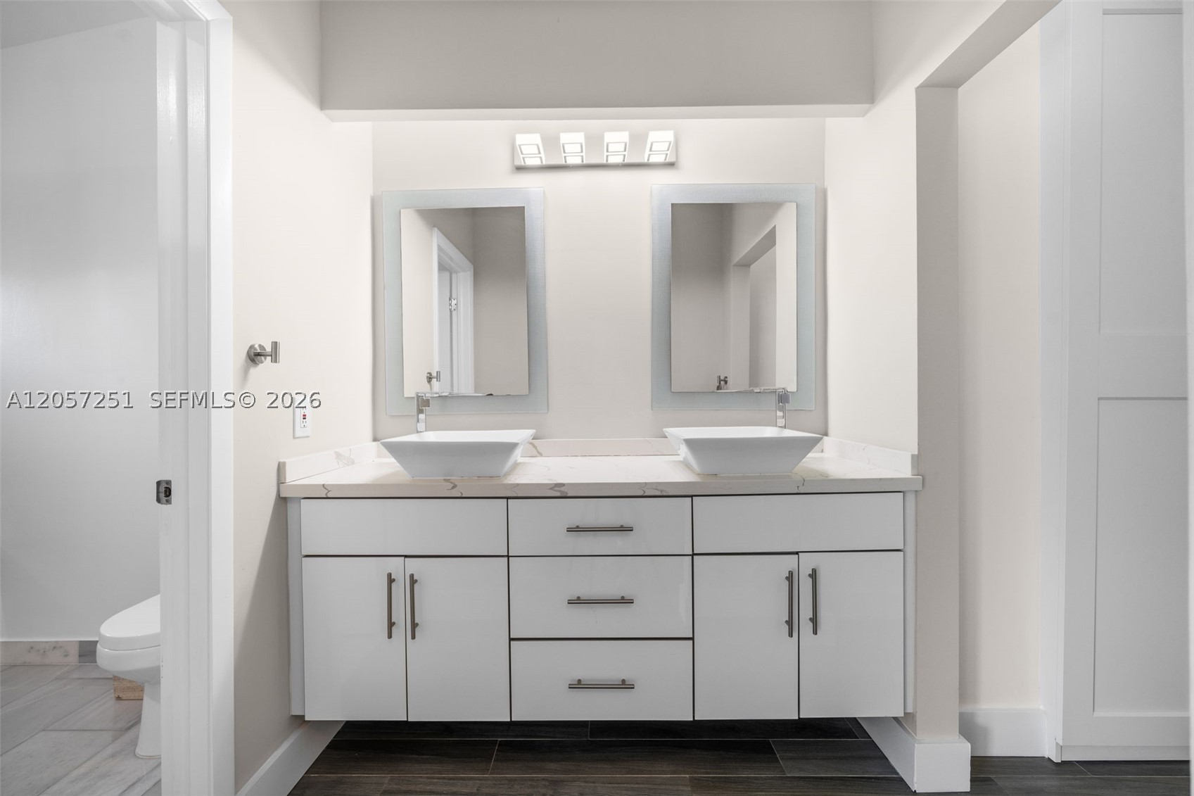 3750 NE 209th Ter, Aventura FL 33180