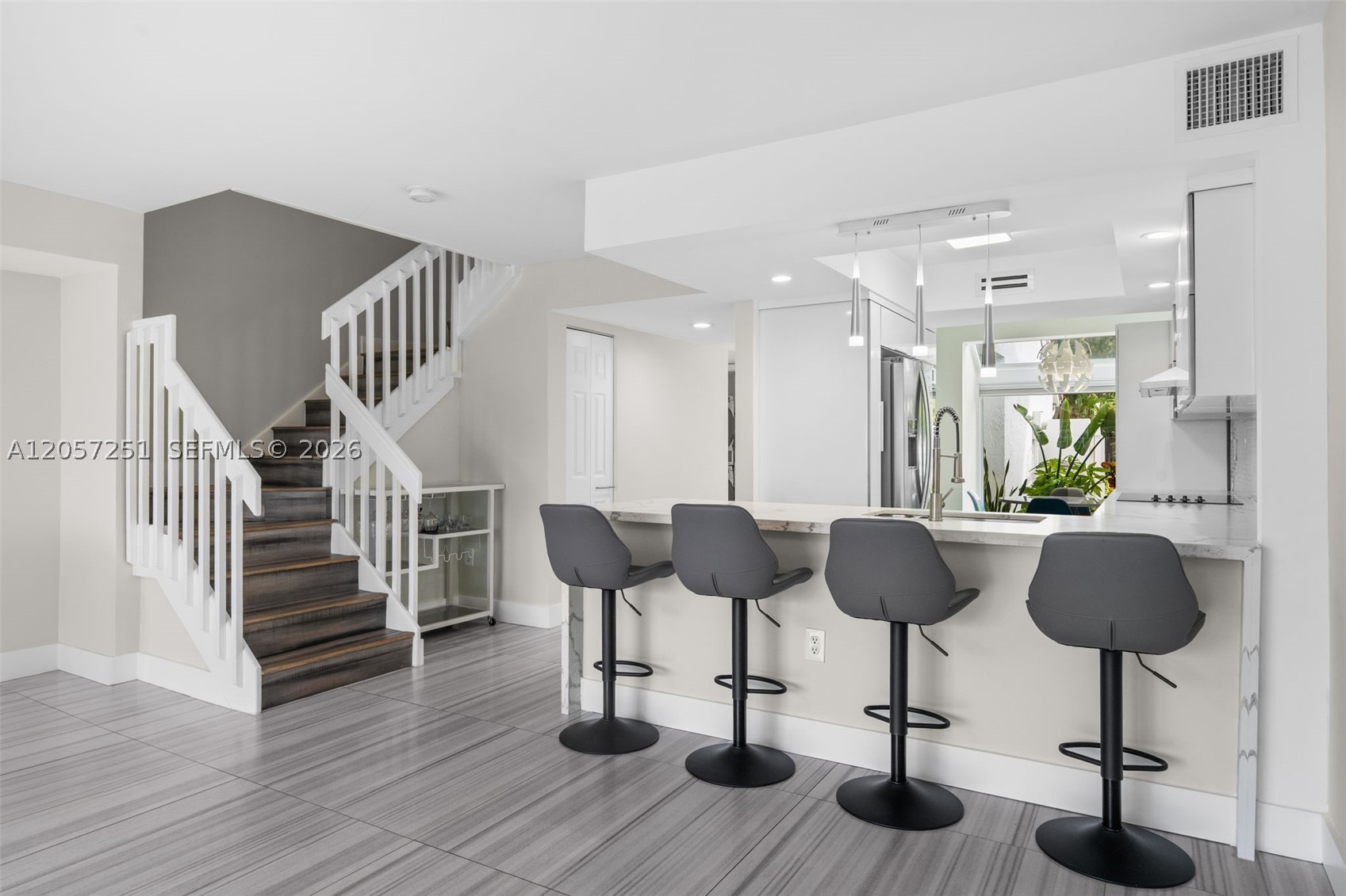 3750 NE 209th Ter, Aventura FL 33180
