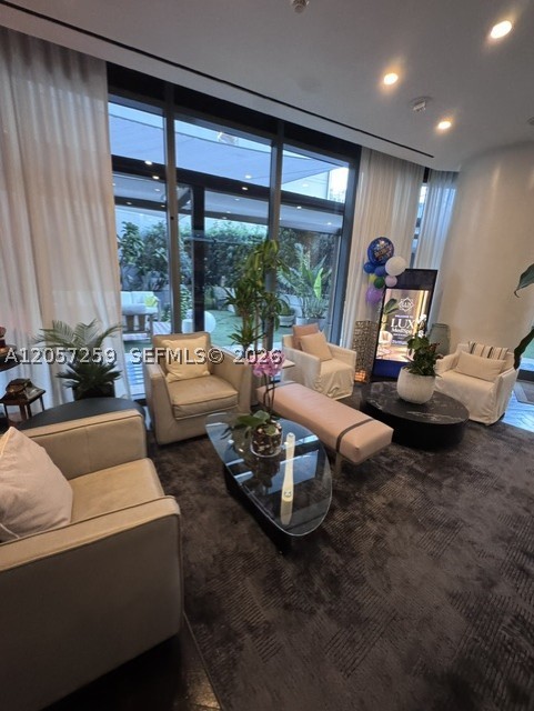801 S Miami Ave #408, Miami FL 33130