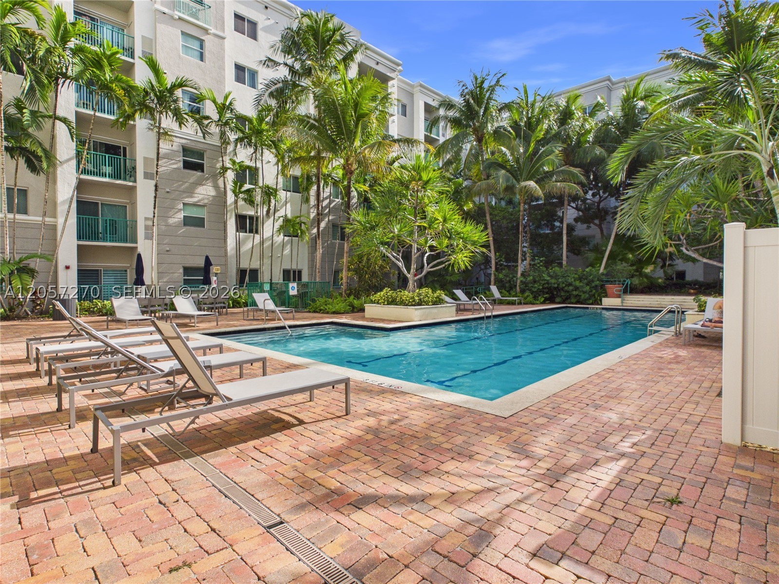 6001 SW 70th St #535, South Miami FL 33143
