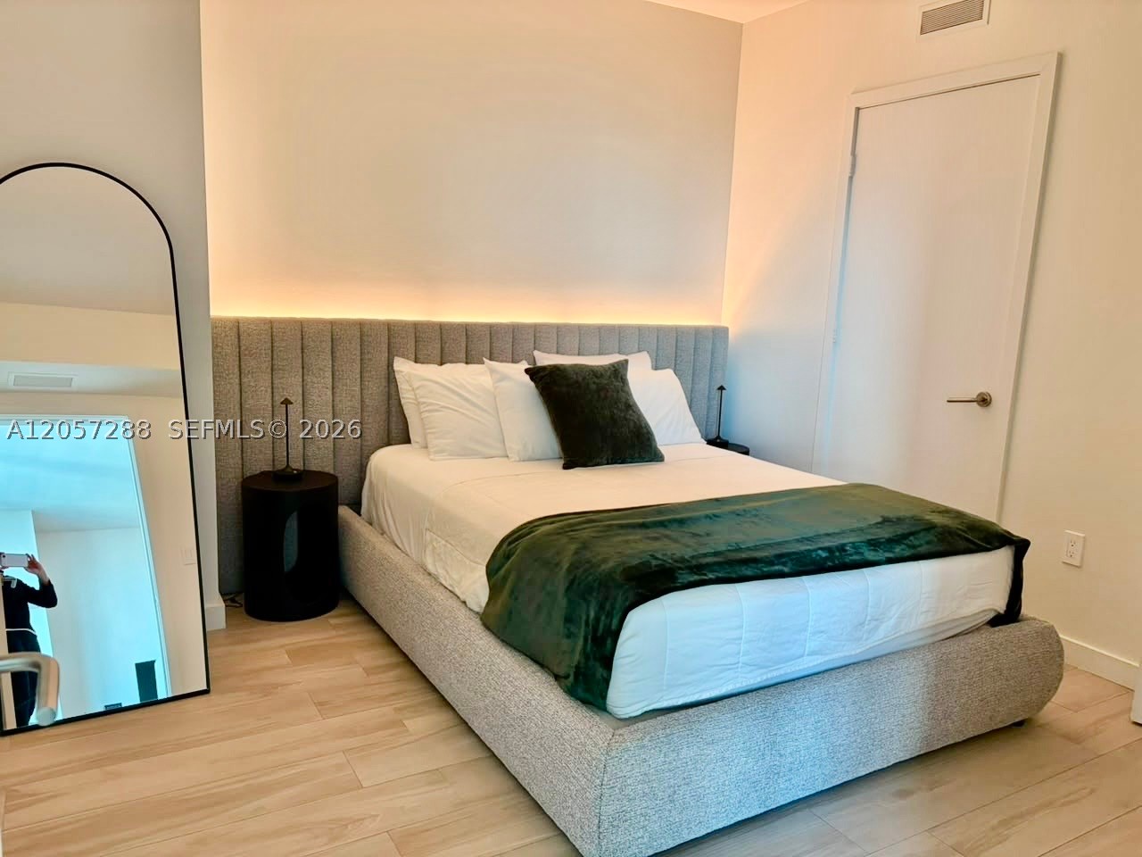 1300 S Miami Ave #3808, Miami FL 33130