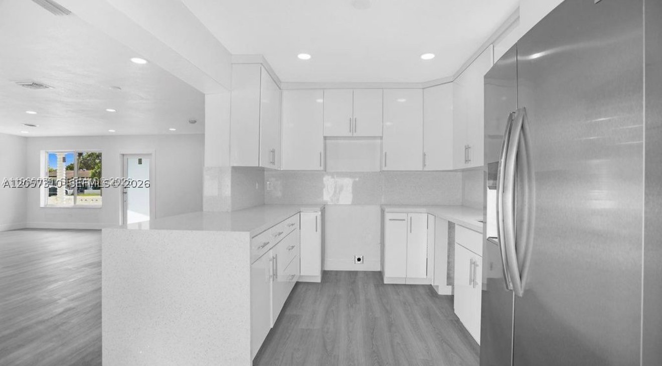 105 NE 213th St, Miami Gardens FL 33179