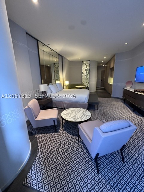 801 S Miami Ave #409, Miami FL 33130