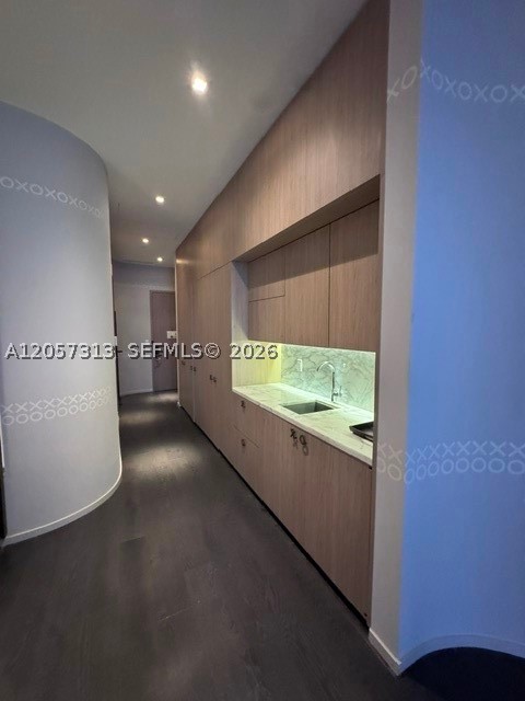 801 S Miami Ave #409, Miami FL 33130