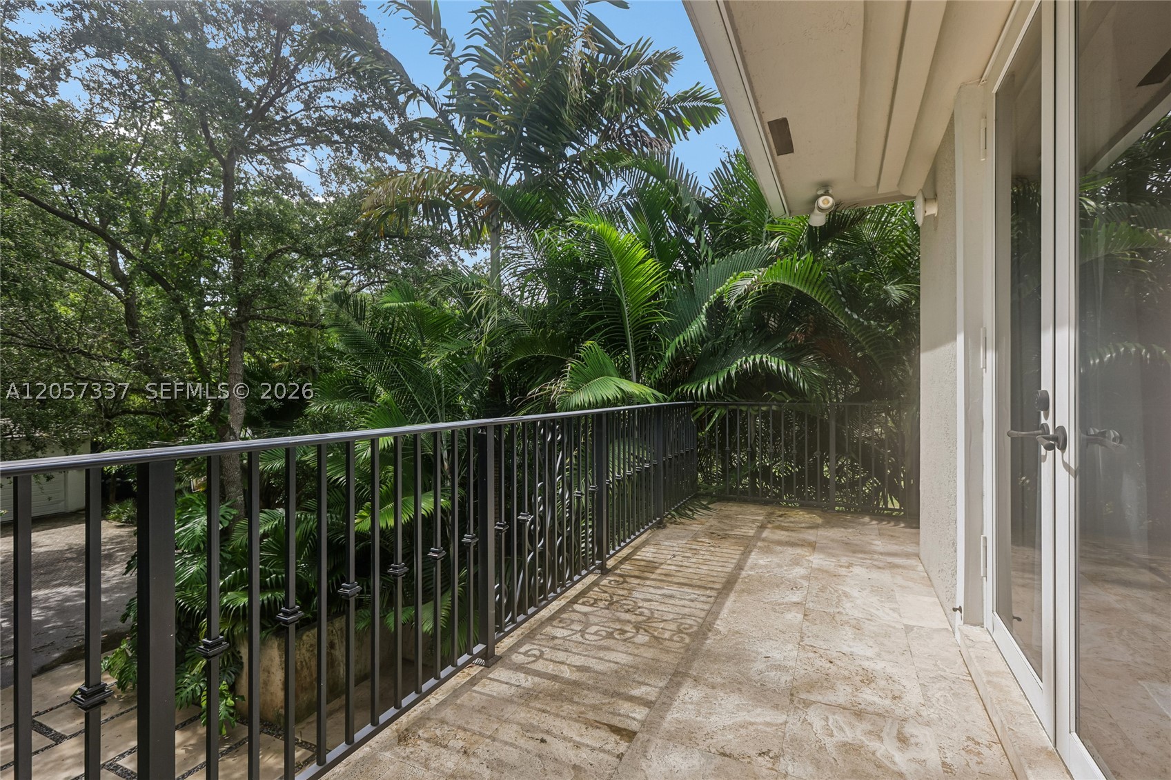 7830 SW 48th Ct, Miami FL 33143