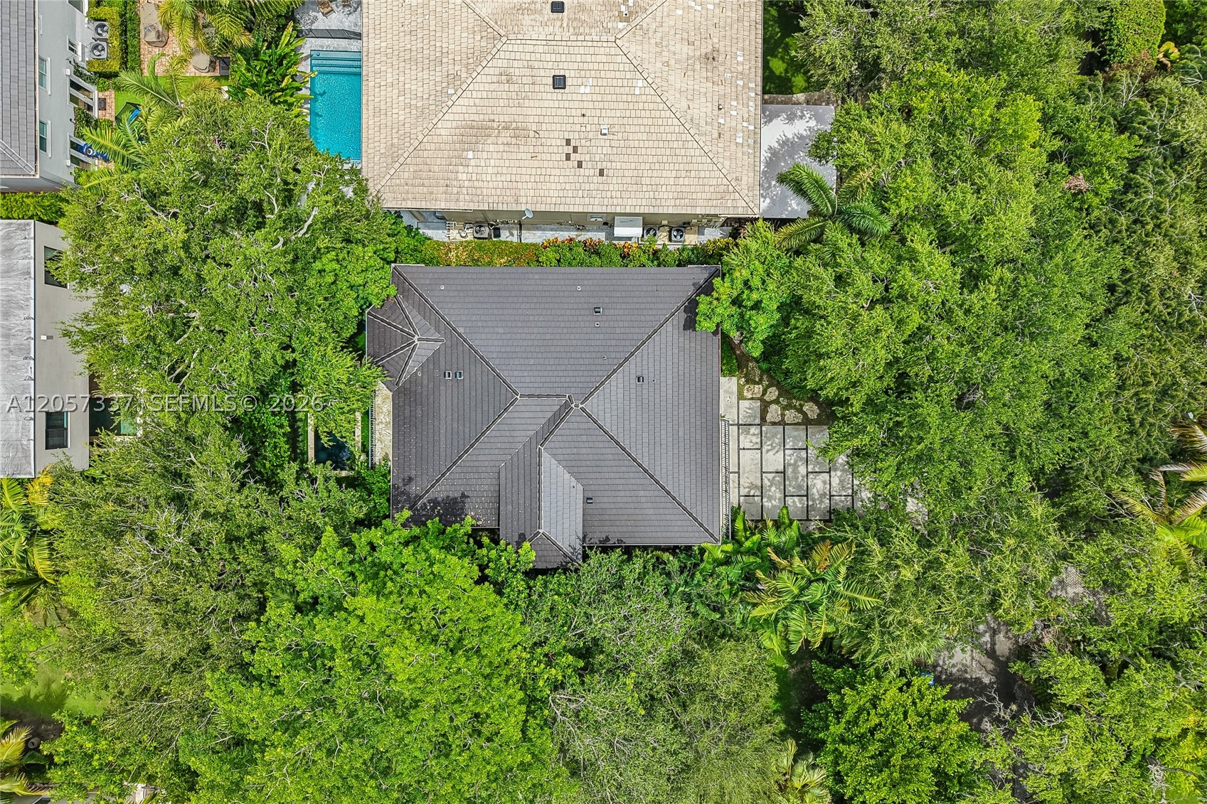 7830 SW 48th Ct, Miami FL 33143