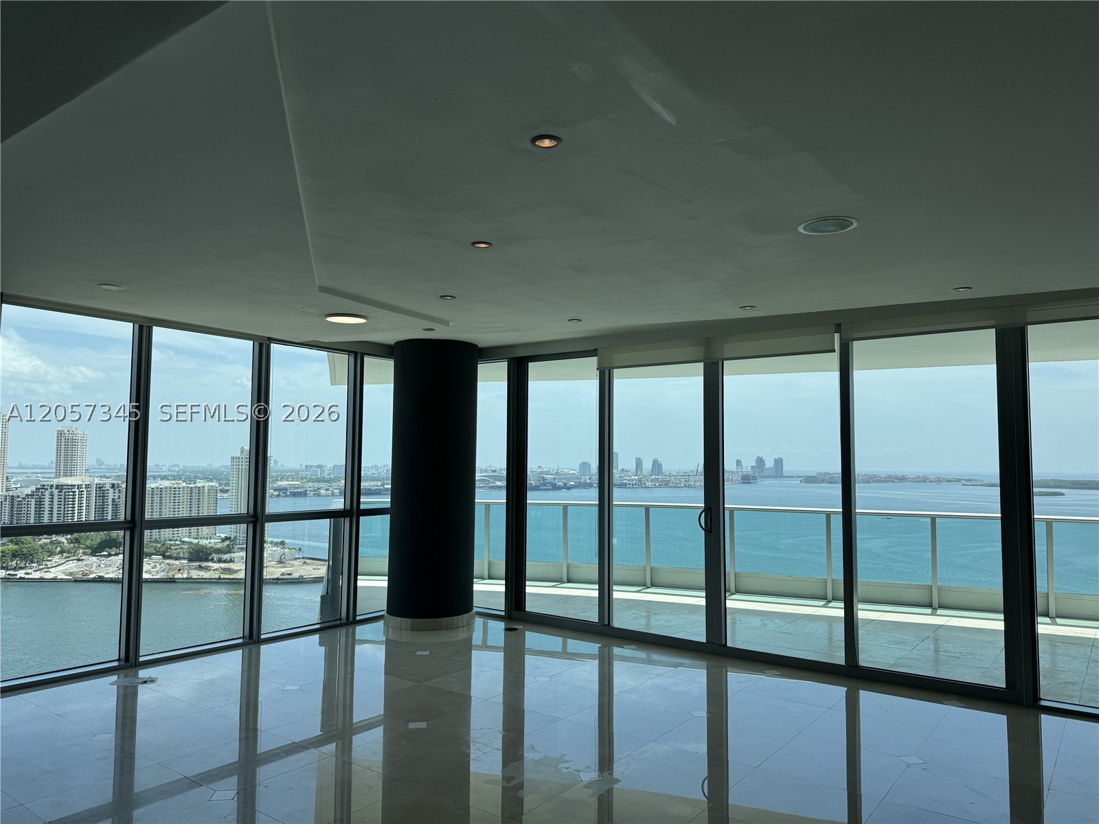 1331 Brickell Bay Dr #2801, Miami FL 33131
