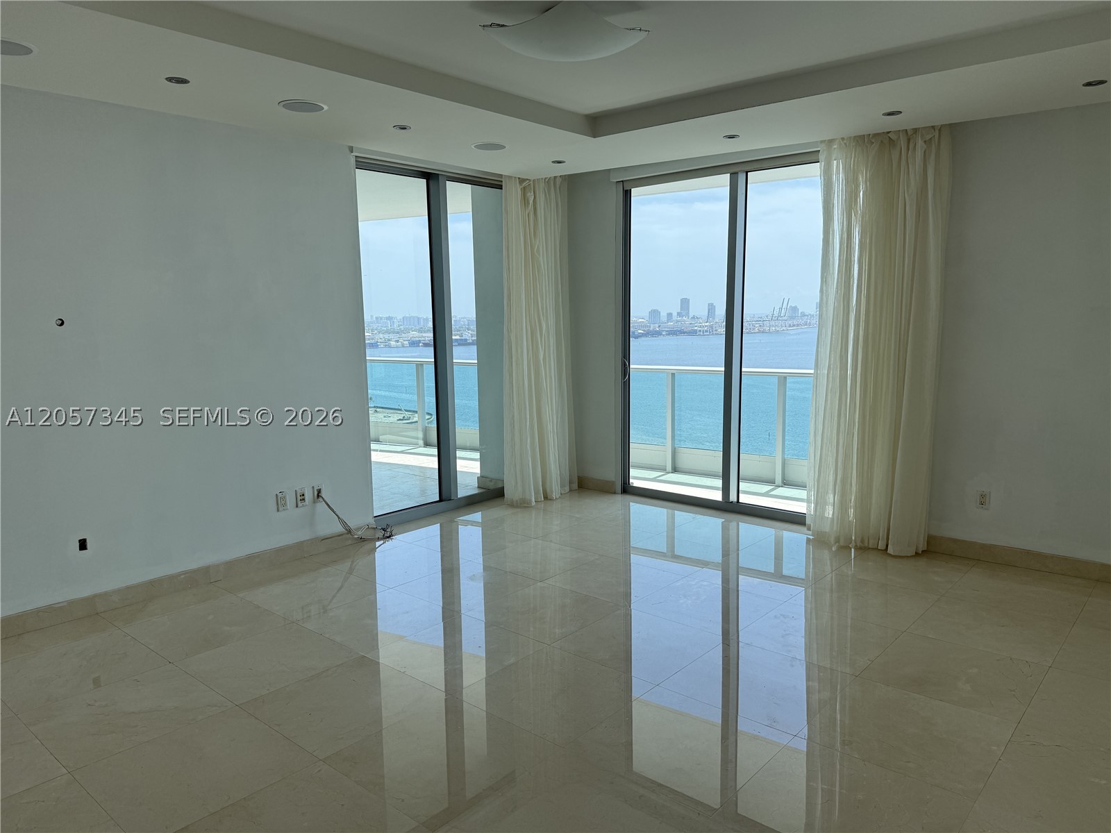 1331 Brickell Bay Dr #2801, Miami FL 33131