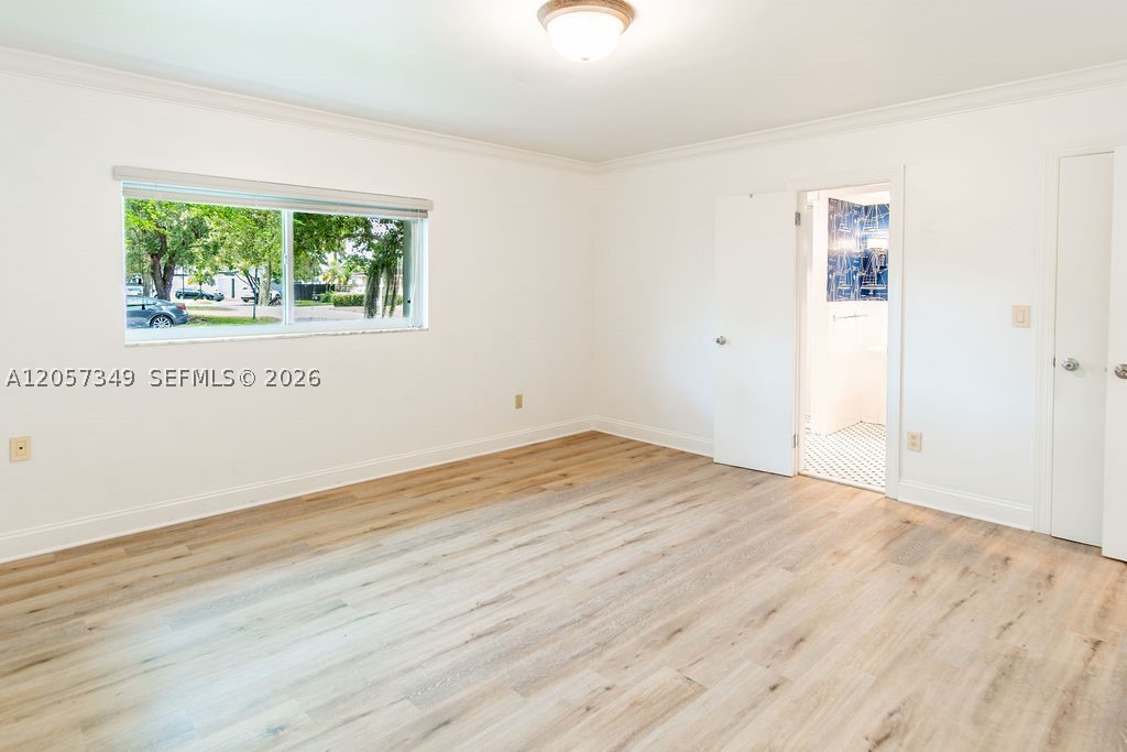 5711 SW 64th Ave, South Miami FL 33143