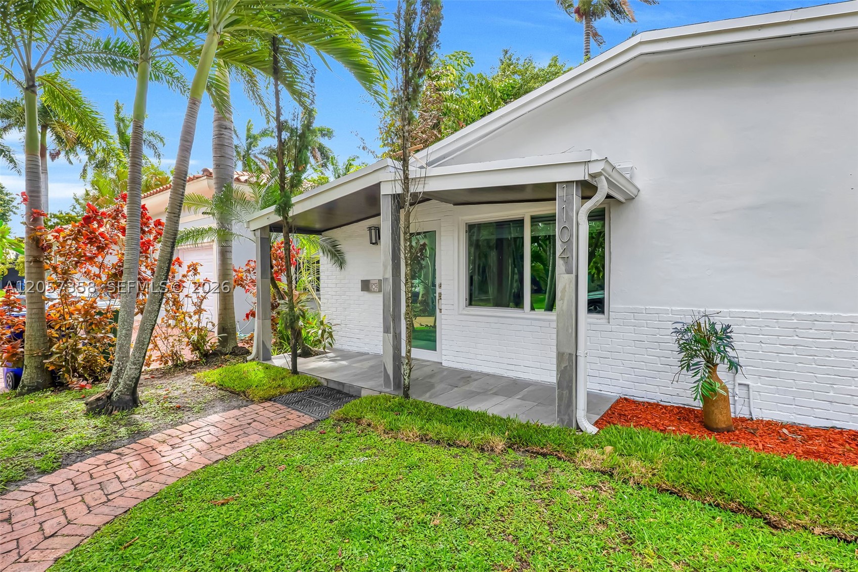 1104 NE 85th St, Miami FL 33138