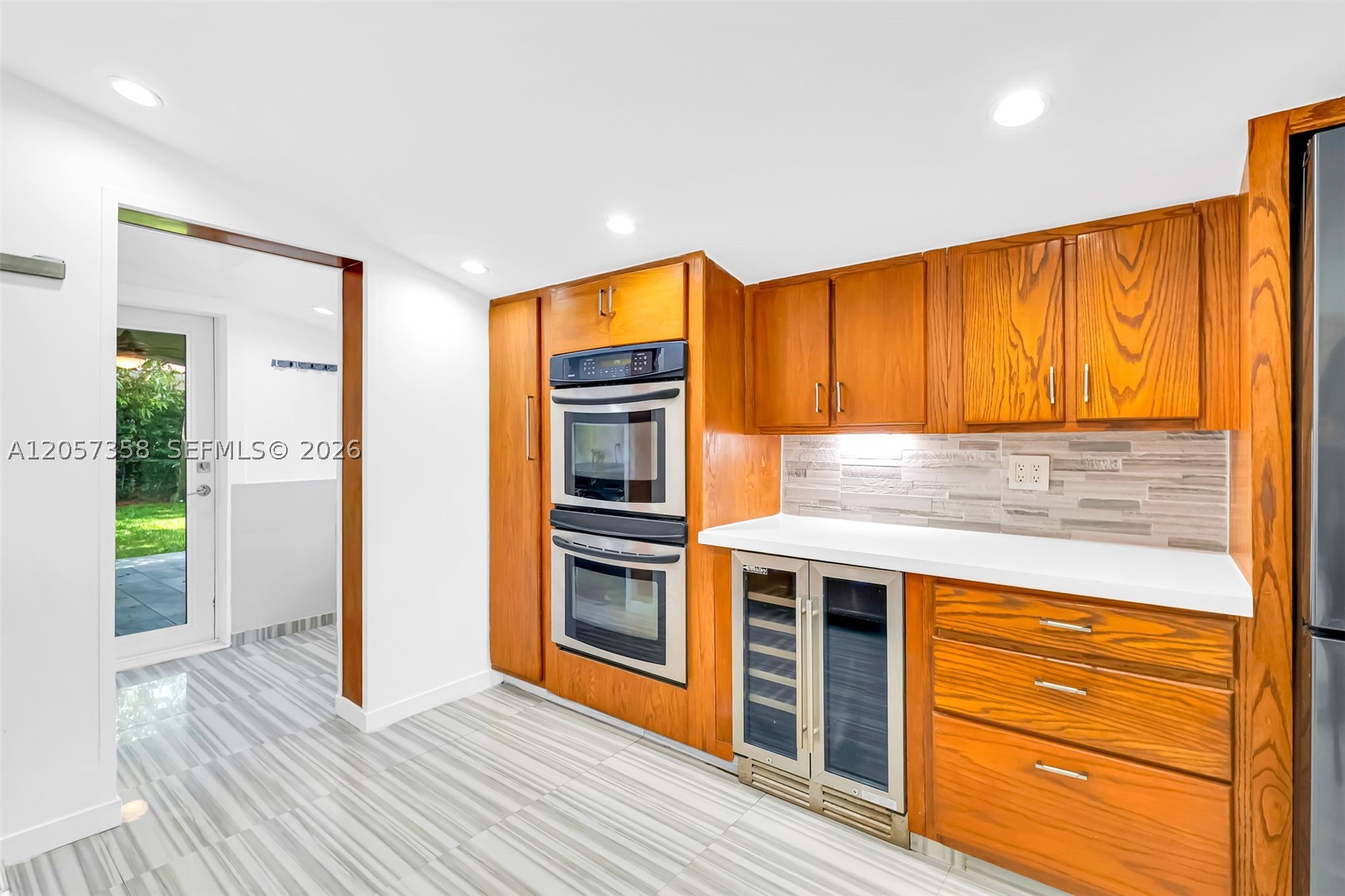 1104 NE 85th St, Miami FL 33138