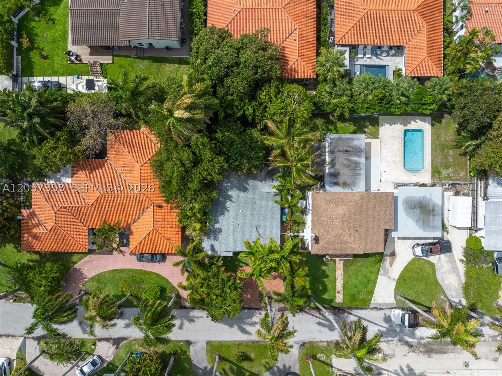 1104 NE 85th St, Miami FL 33138