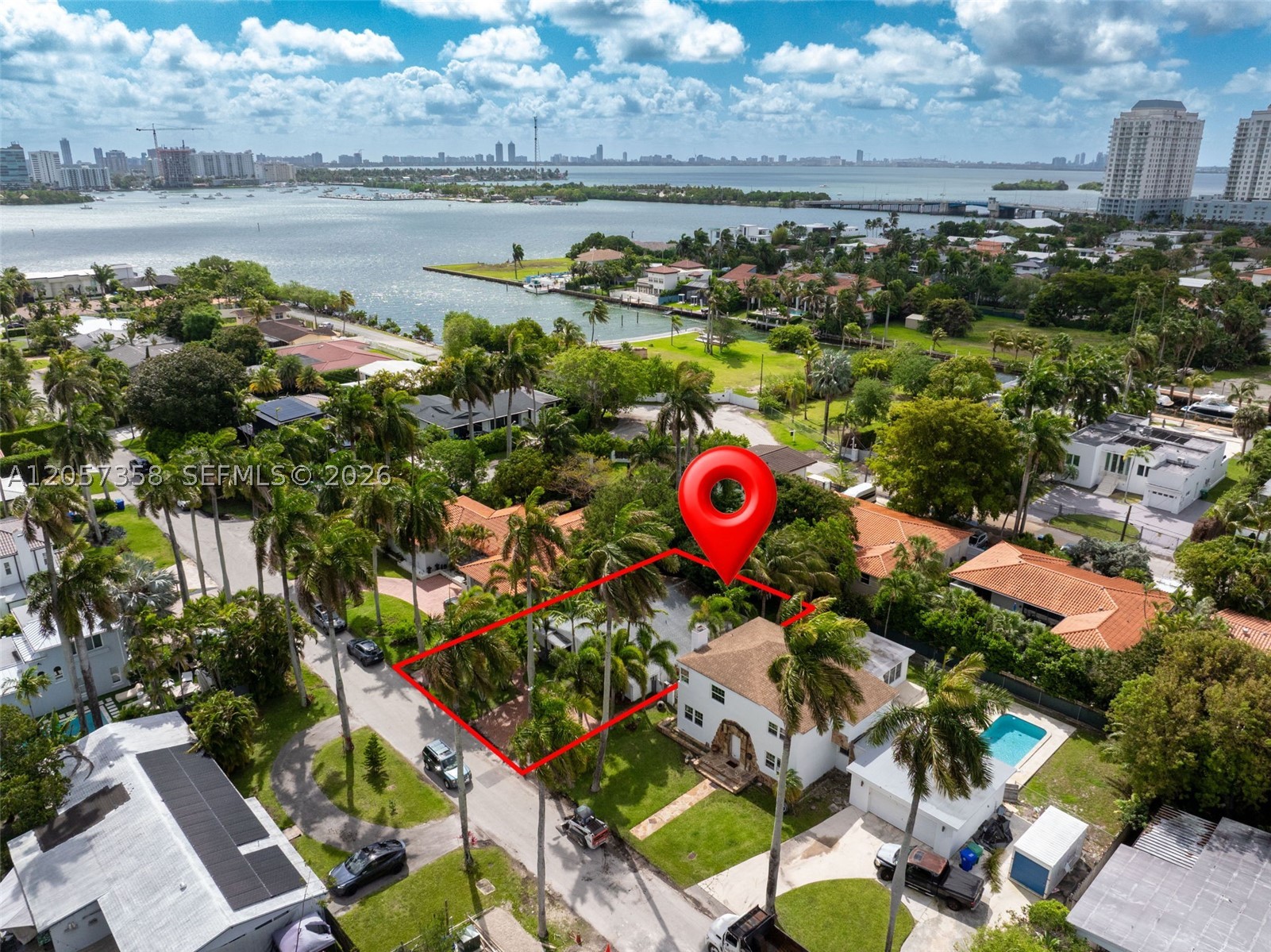 1104 NE 85th St, Miami FL 33138
