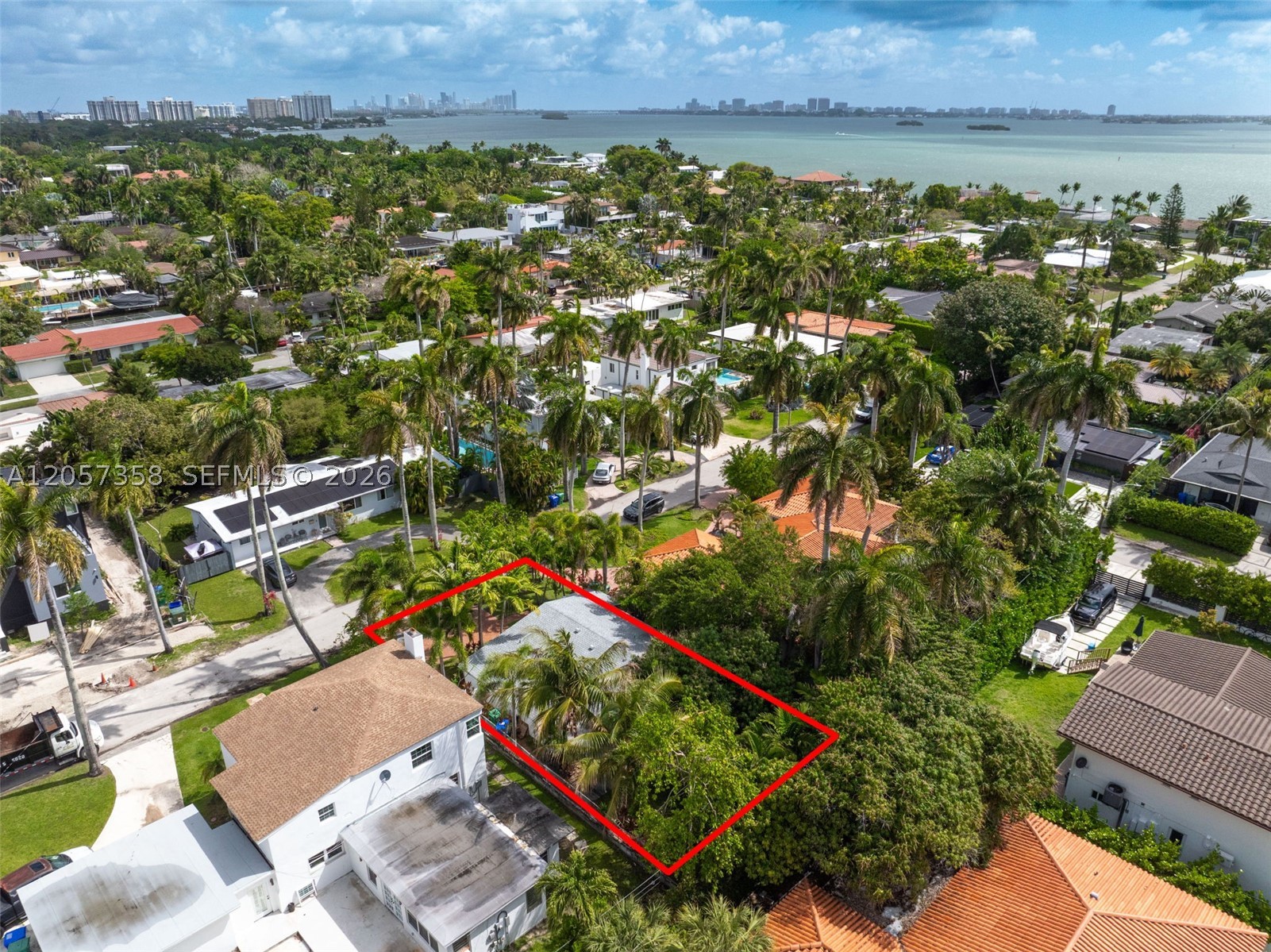1104 NE 85th St, Miami FL 33138