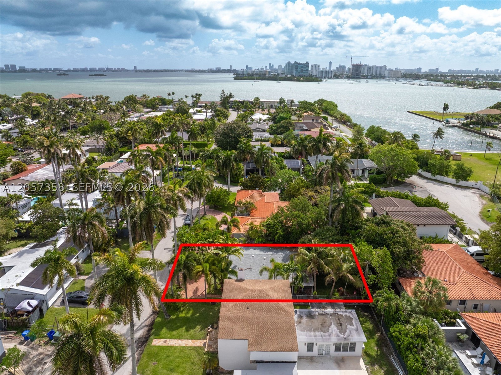 1104 NE 85th St, Miami FL 33138