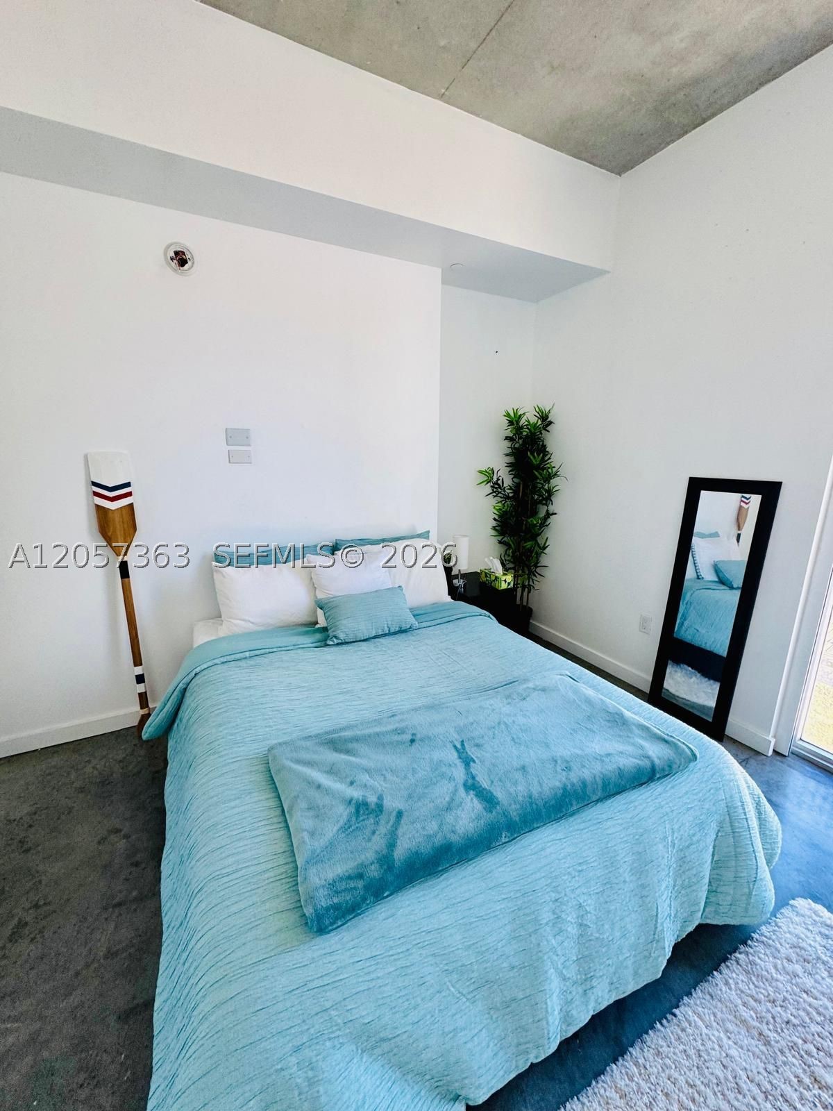 151 SE 1st St #2102, Miami FL 33131