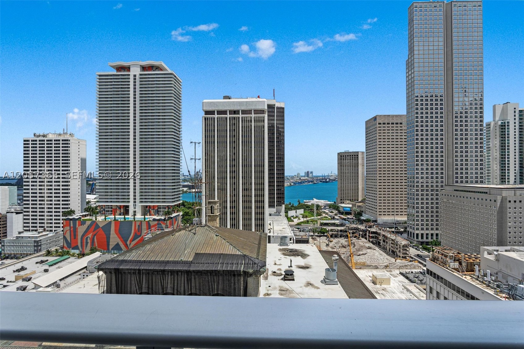 151 SE 1st St #2102, Miami FL 33131