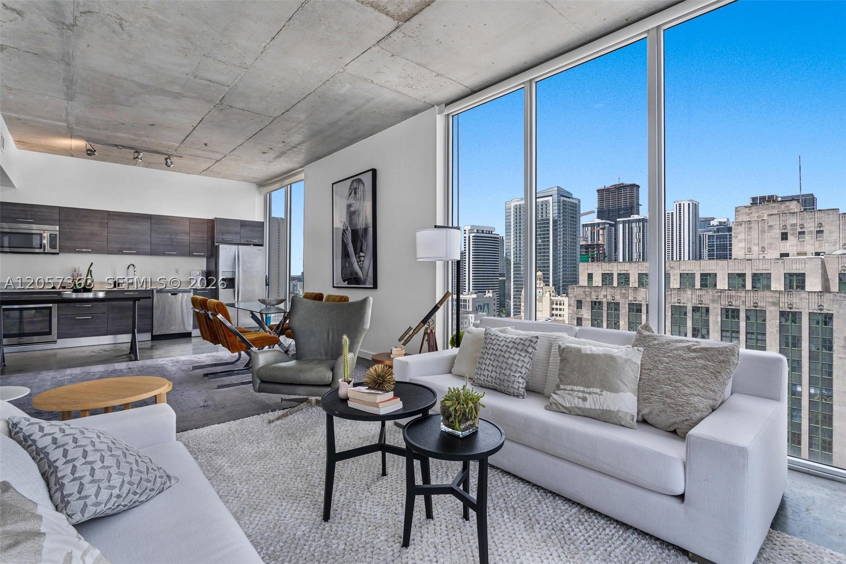 151 SE 1st St #2102, Miami FL 33131