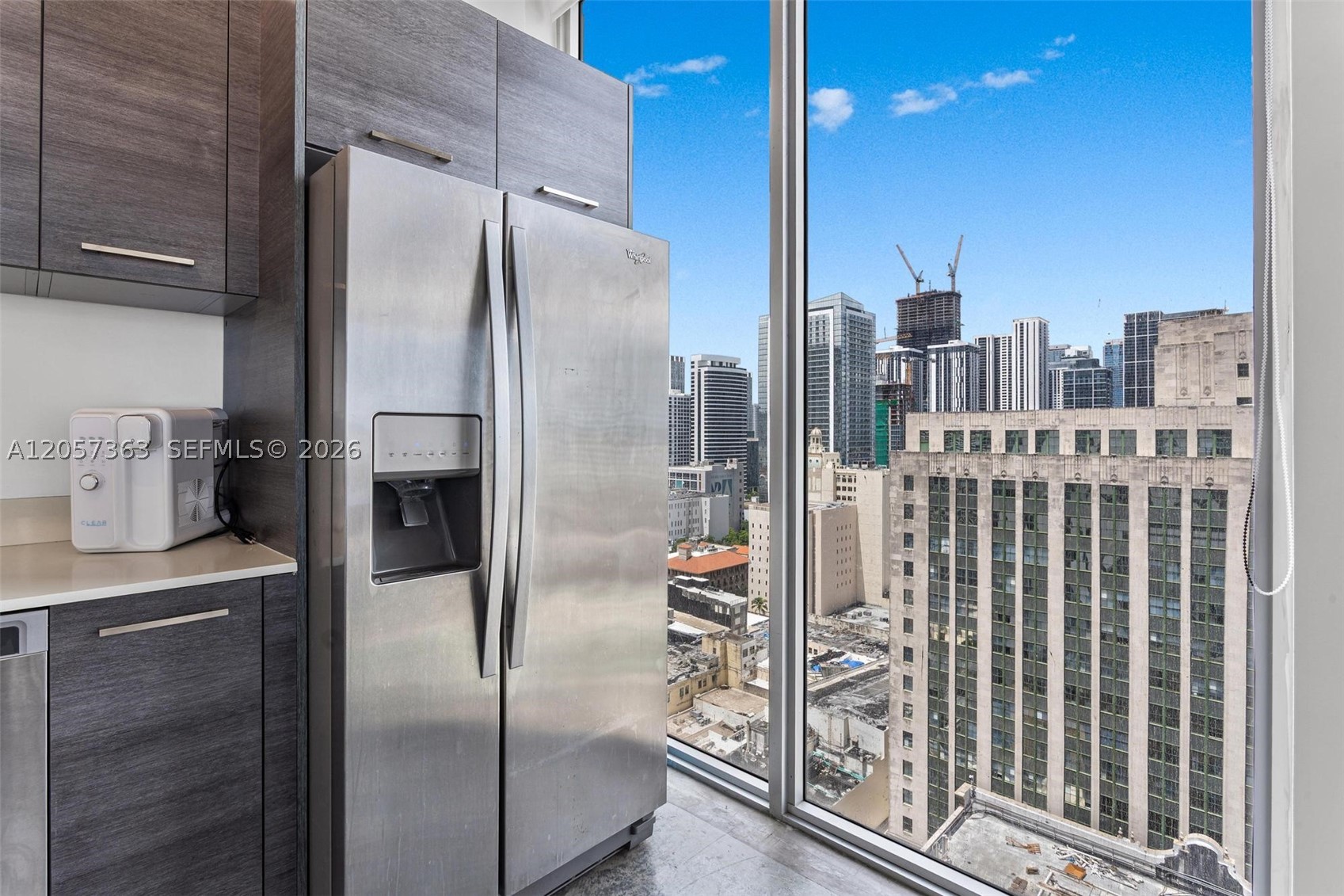 151 SE 1st St #2102, Miami FL 33131