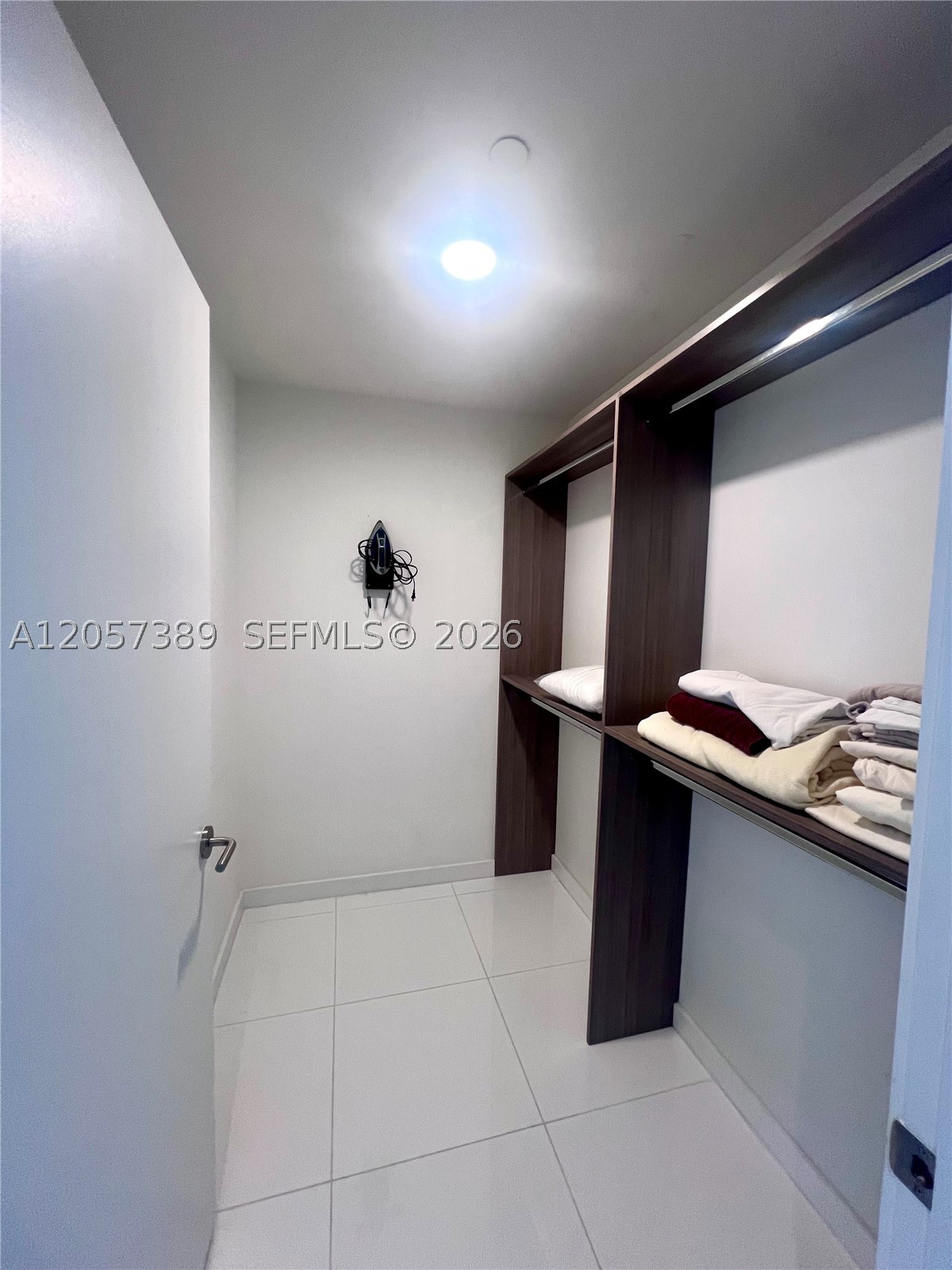 851 NE 1st Ave #1907, Miami FL 33132