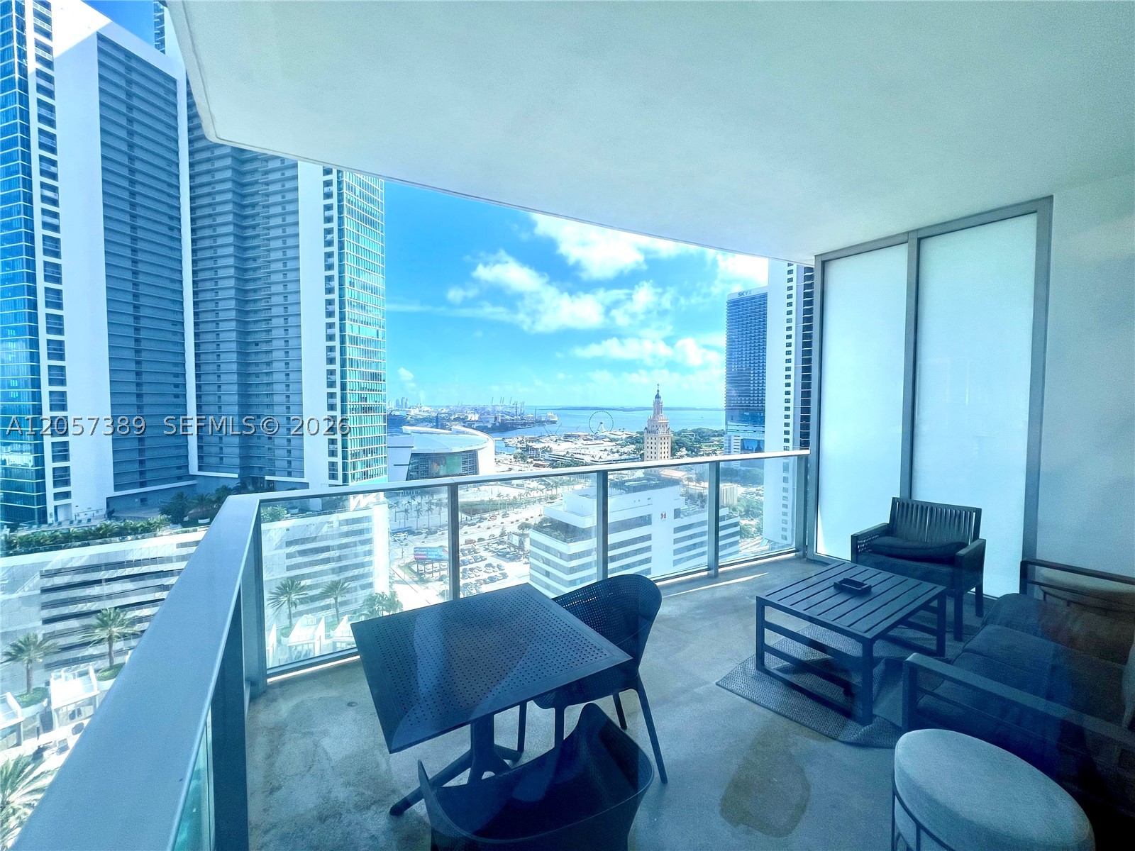 851 NE 1st Ave #1907, Miami FL 33132