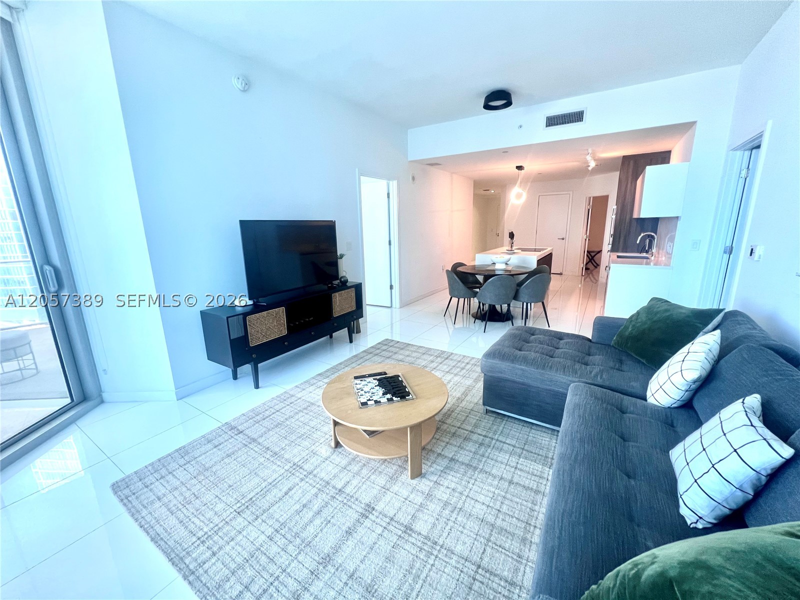 851 NE 1st Ave #1907, Miami FL 33132
