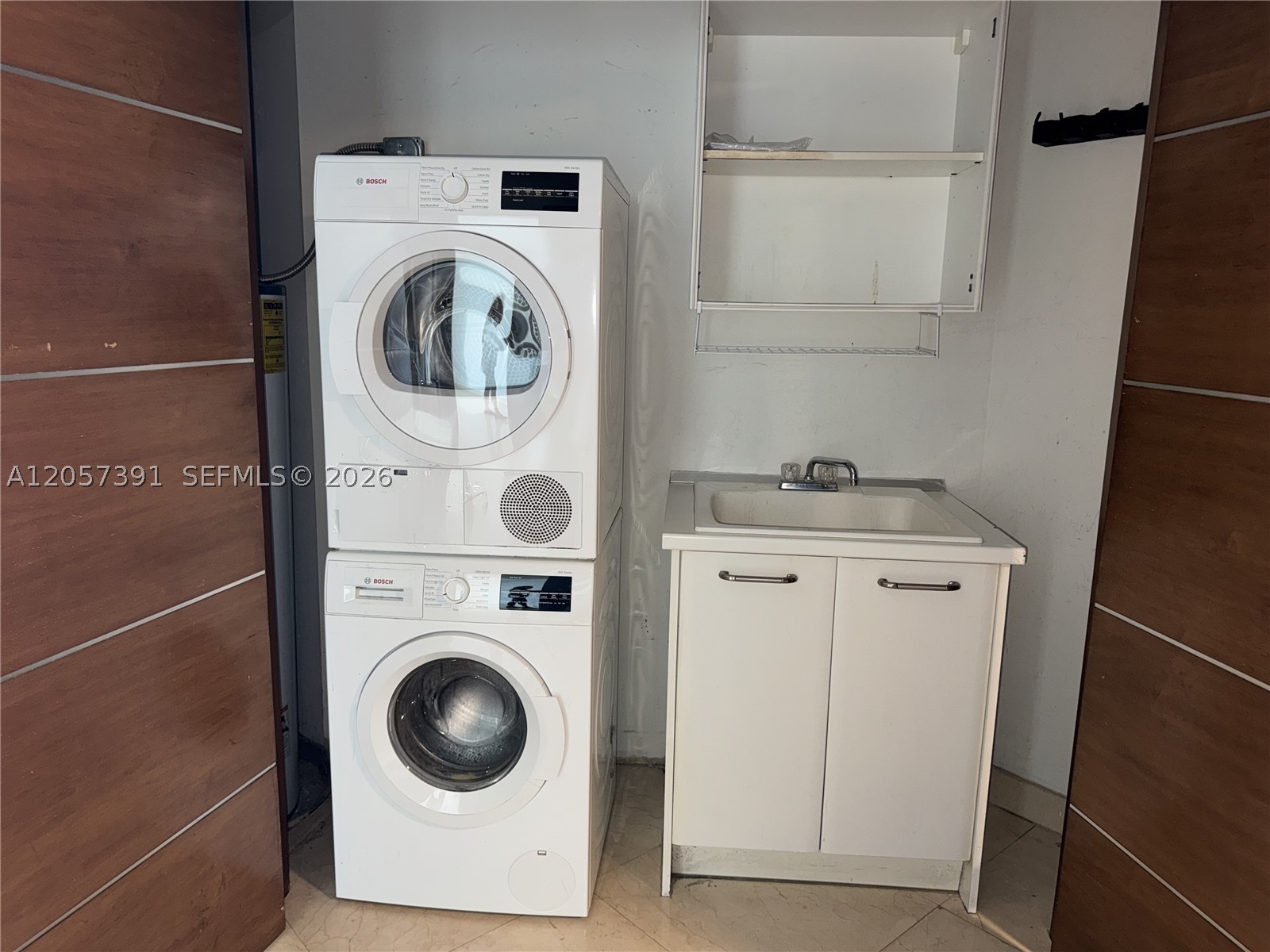 1331 Brickell Bay Dr #2801, Miami FL 33131