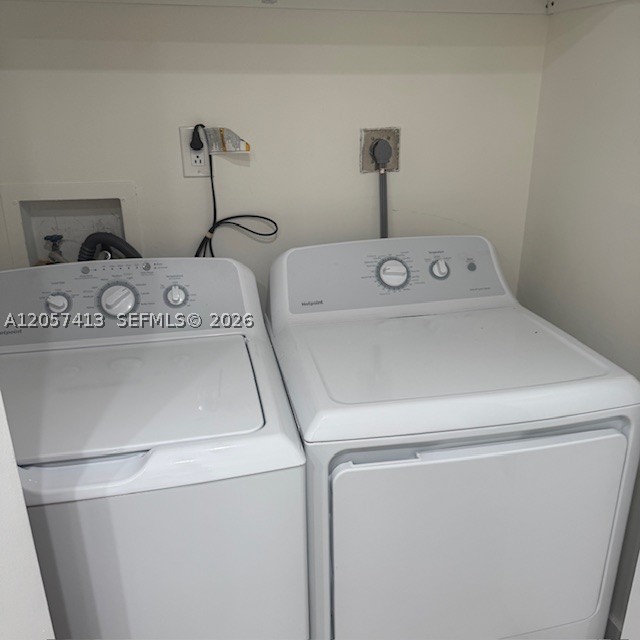 Aventura FL 33180 - A12057413