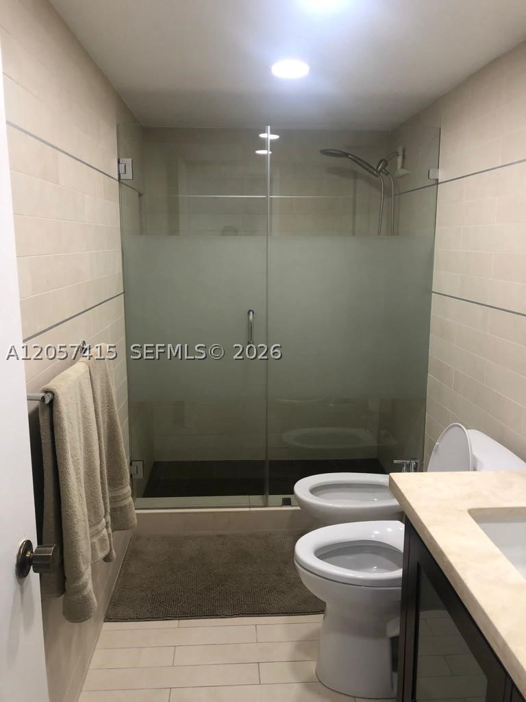 1865 Brickell Ave #A811, Miami FL 33129