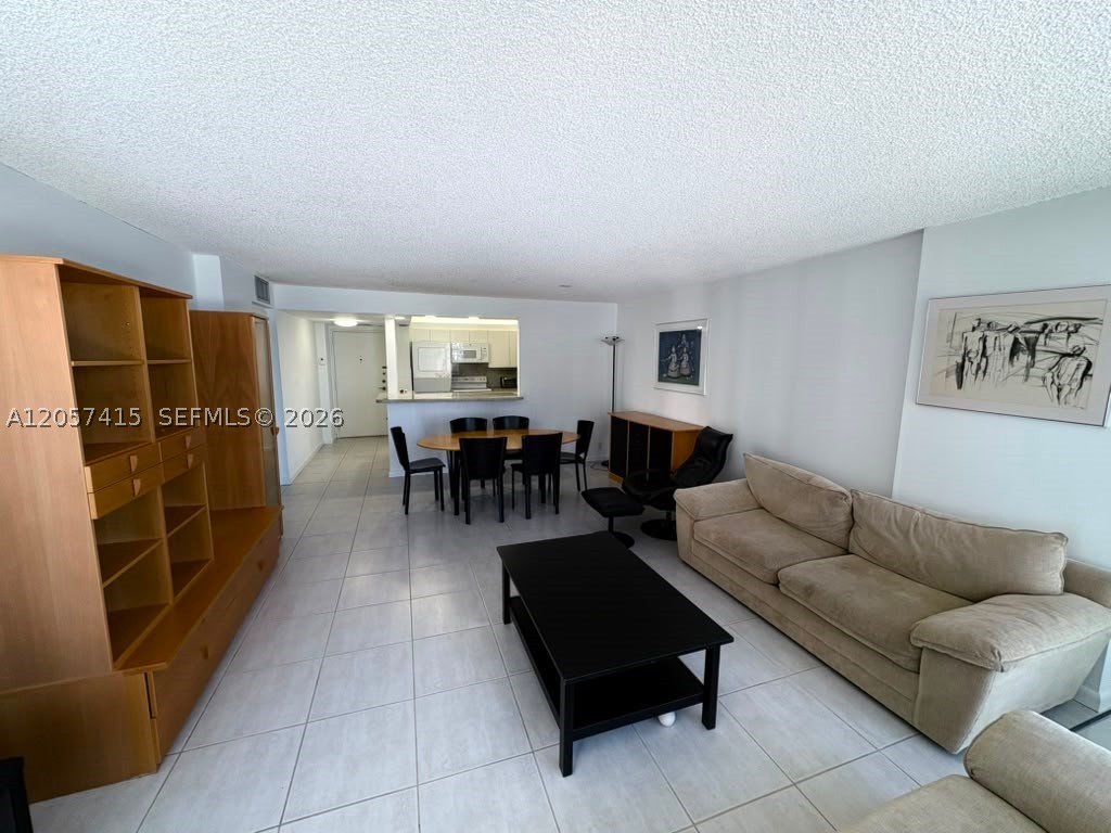 1865 Brickell Ave #A811, Miami FL 33129